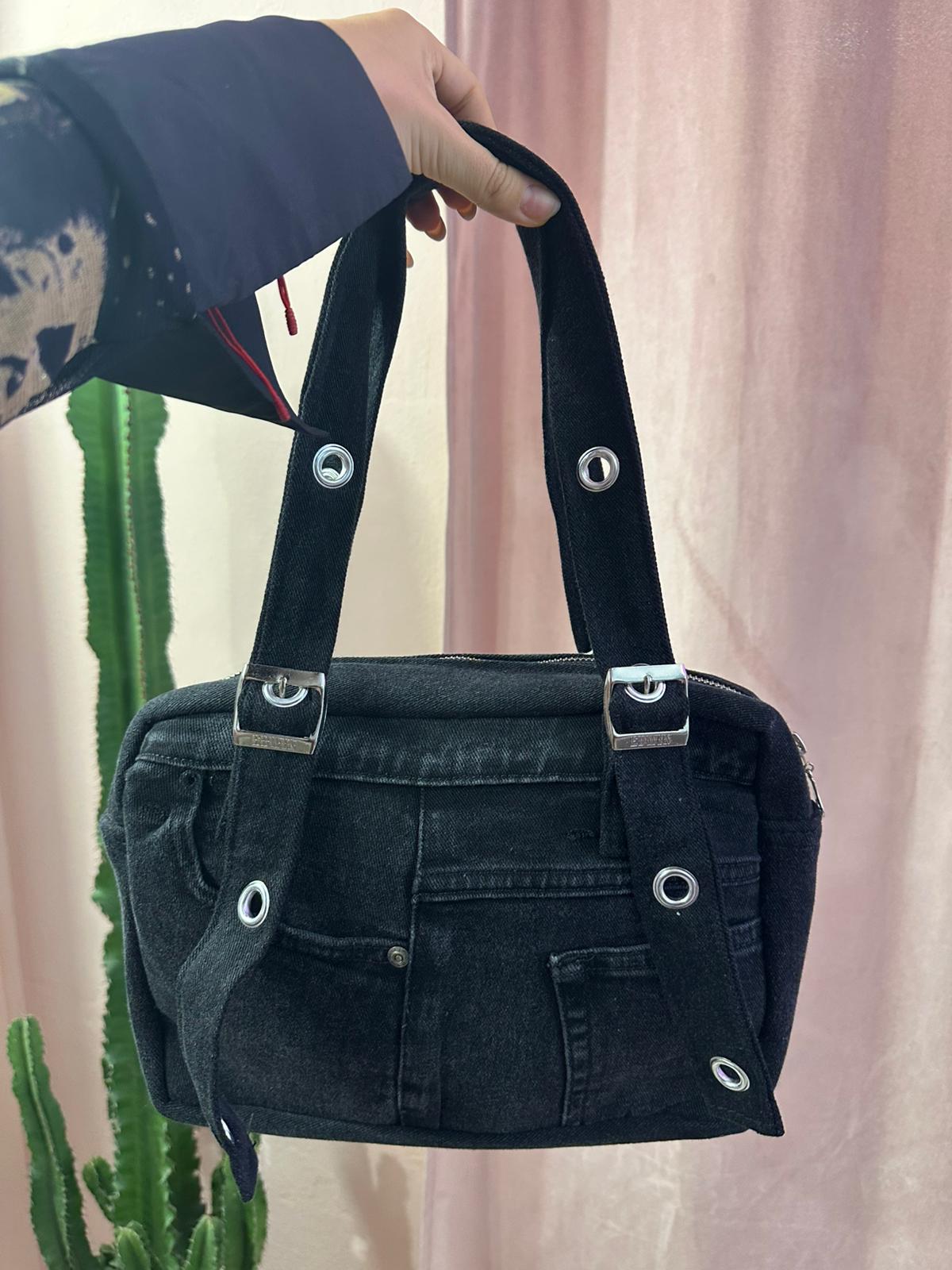 Borsa Levis upcycling nera