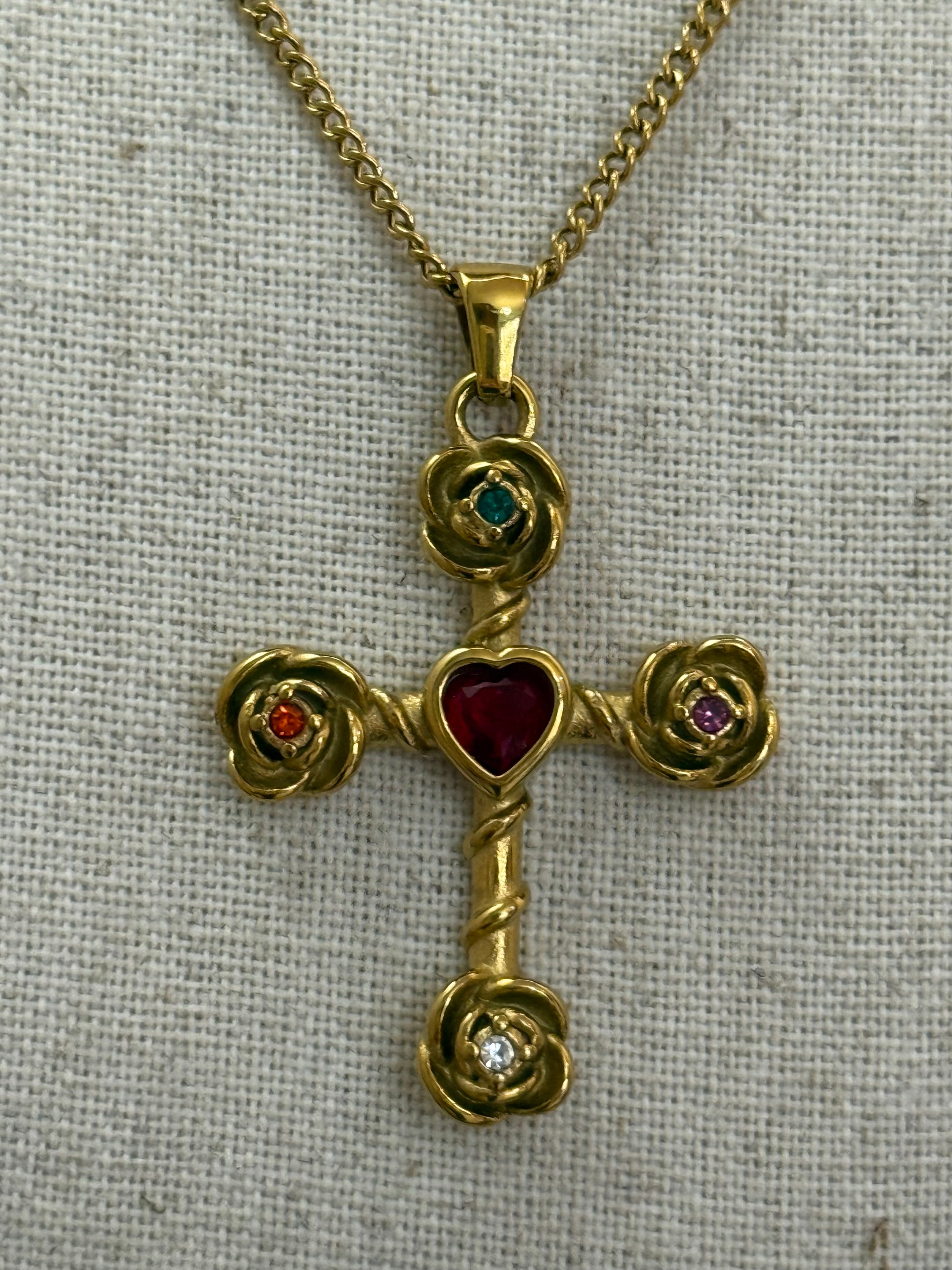 Collana con croce lavorata