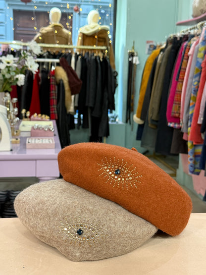 Basco in pura lana con dettaglio strass