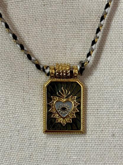 Collana ciondolo “Cuore Sacro”