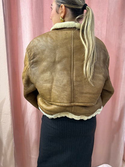 Montone vintage crop con laccetti