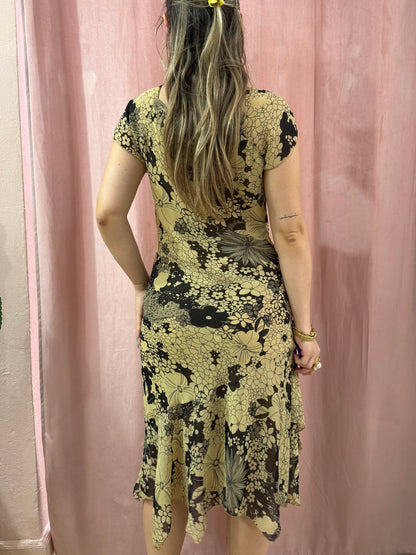 Vestito in fantasia a fiori beige e nero