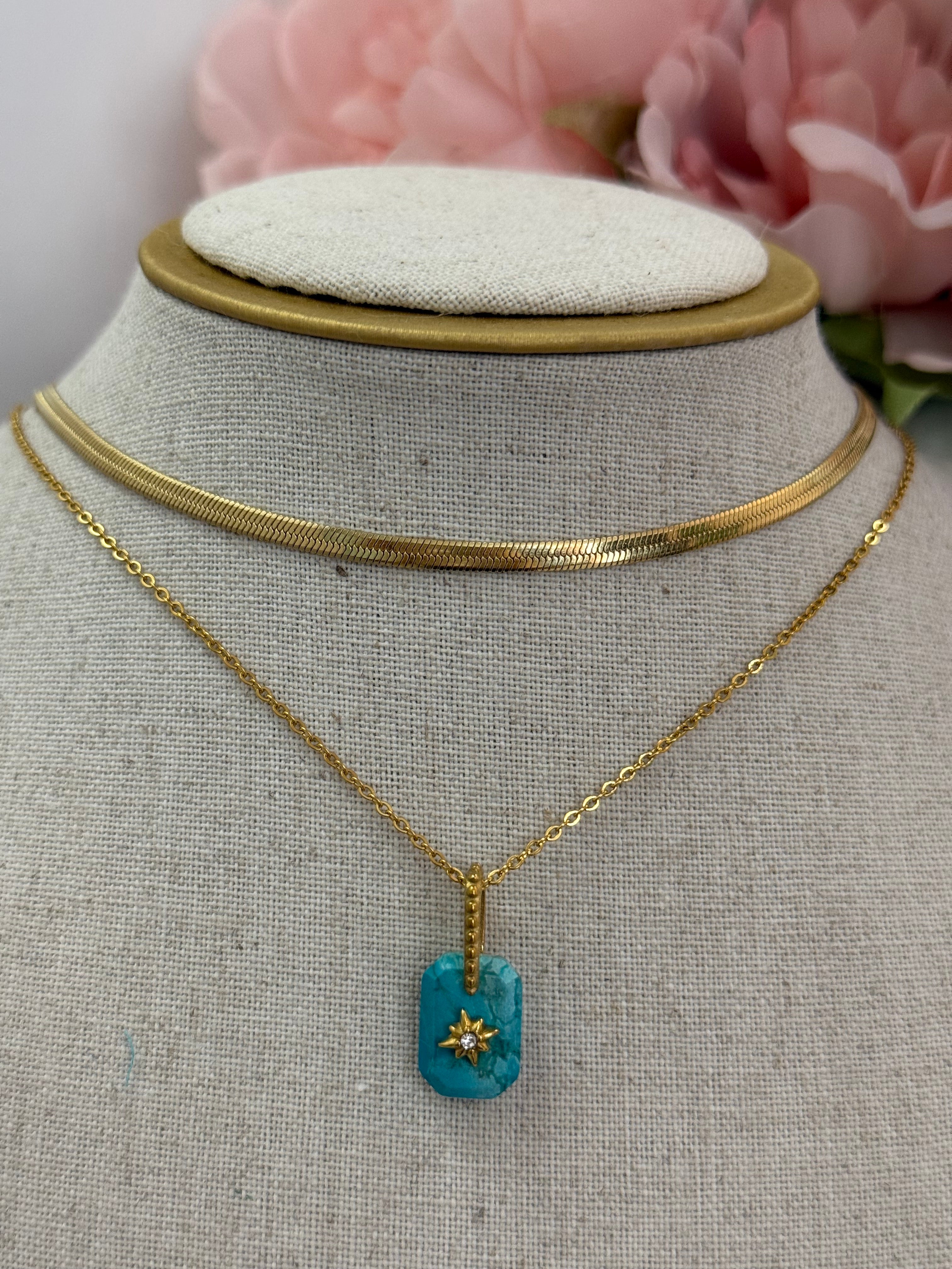 Collana ciondolo turchese con punto luce