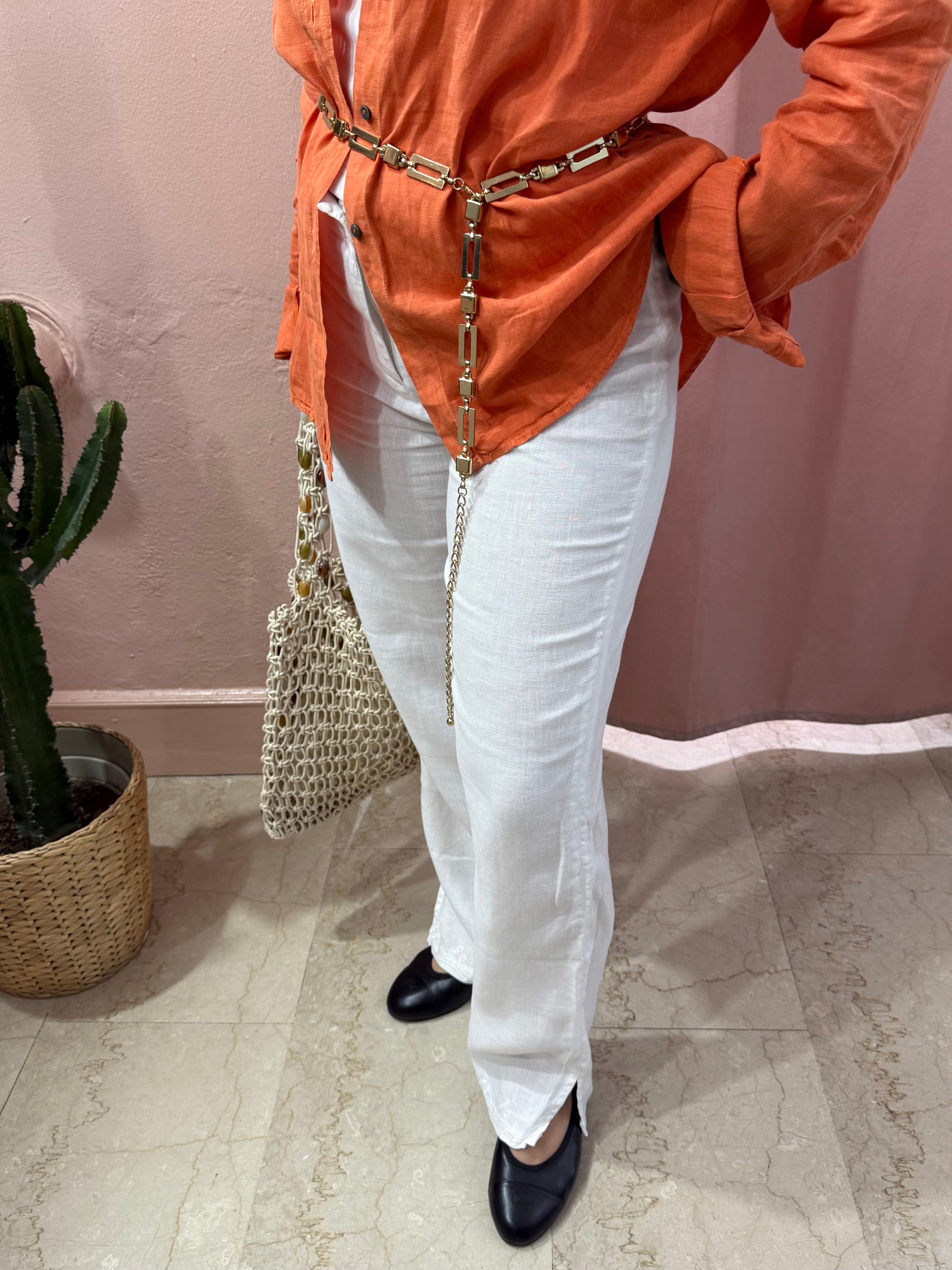 Pantalone morbido bianco con ricami