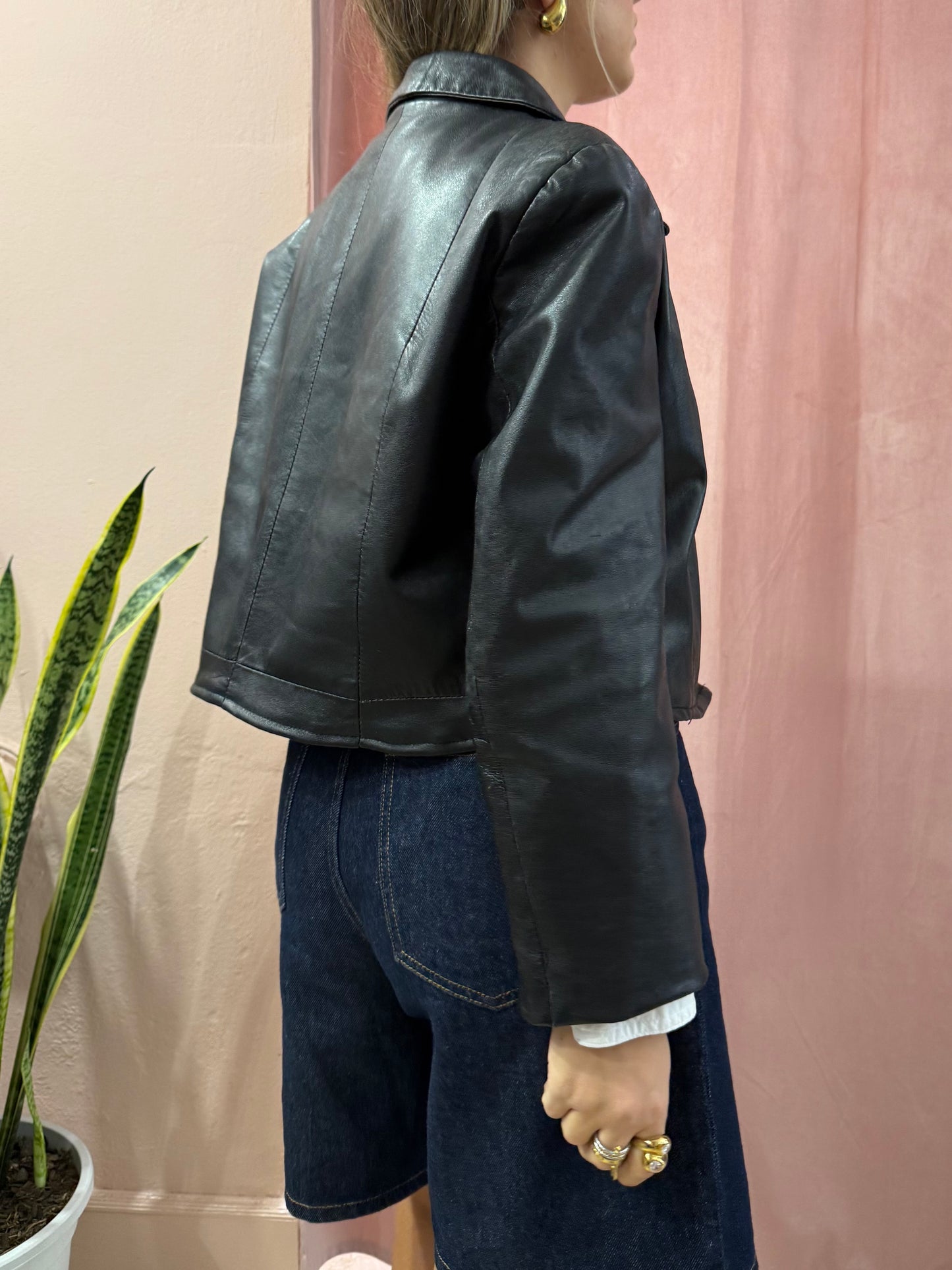 Giacca crop in vera pelle