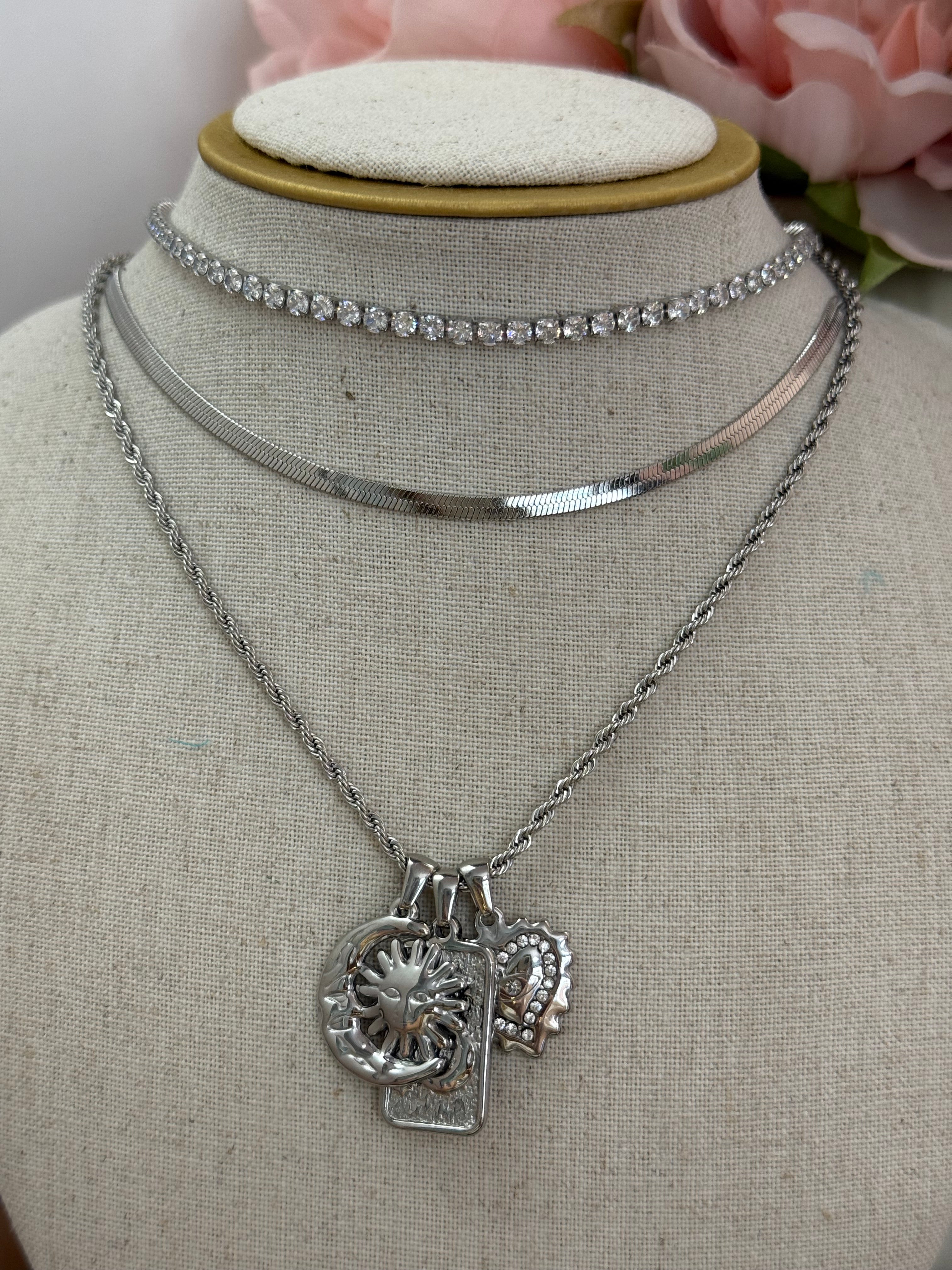 Collana multi charm Sole e Luna