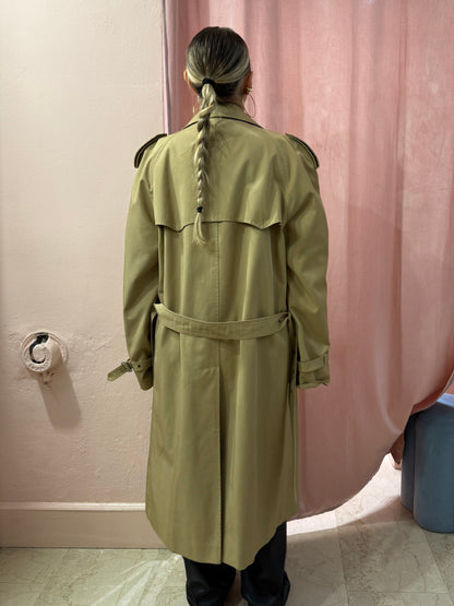 Trench vintage con cinturino