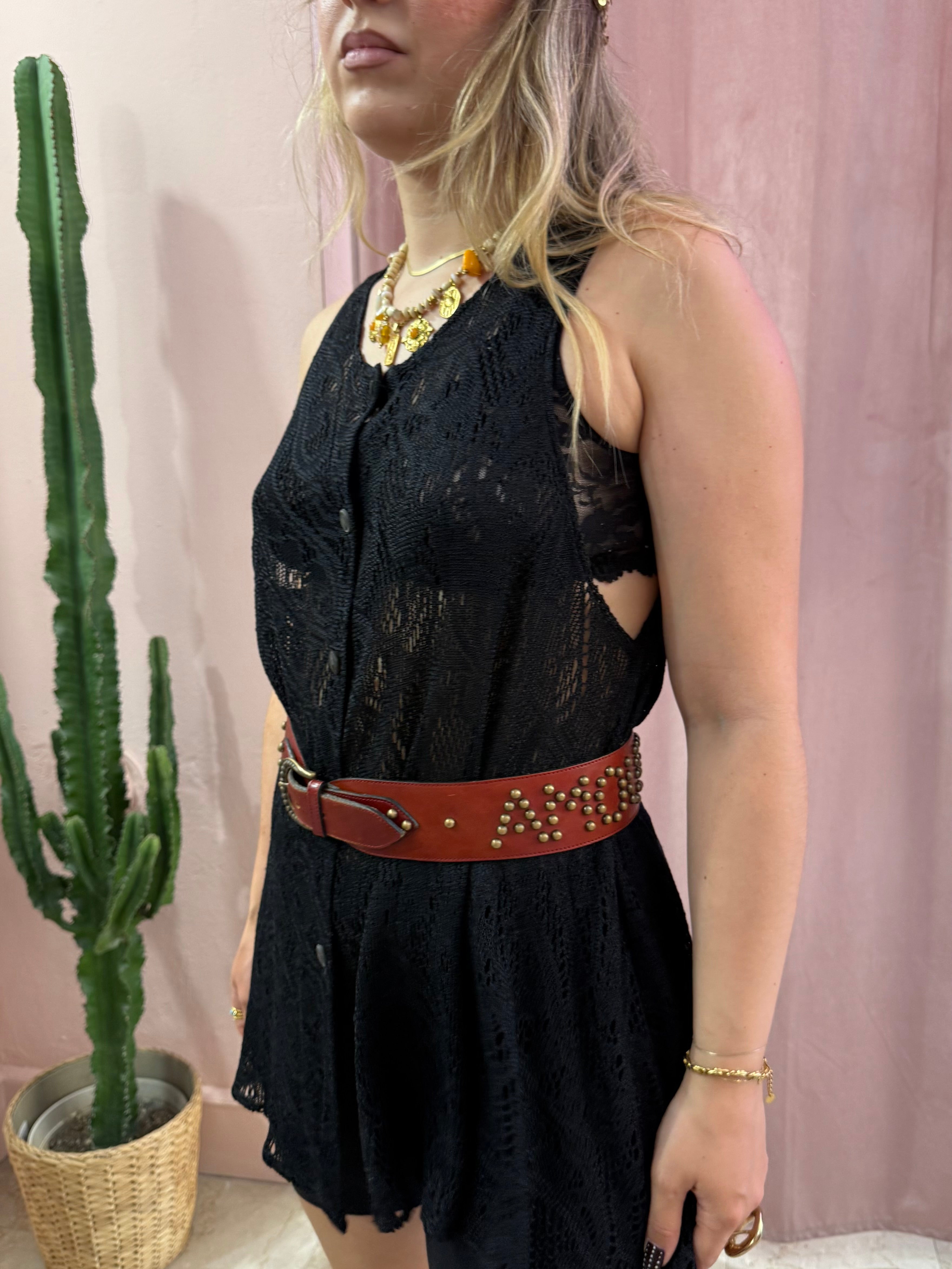 Cintura in pelle vintage scritta AMORE