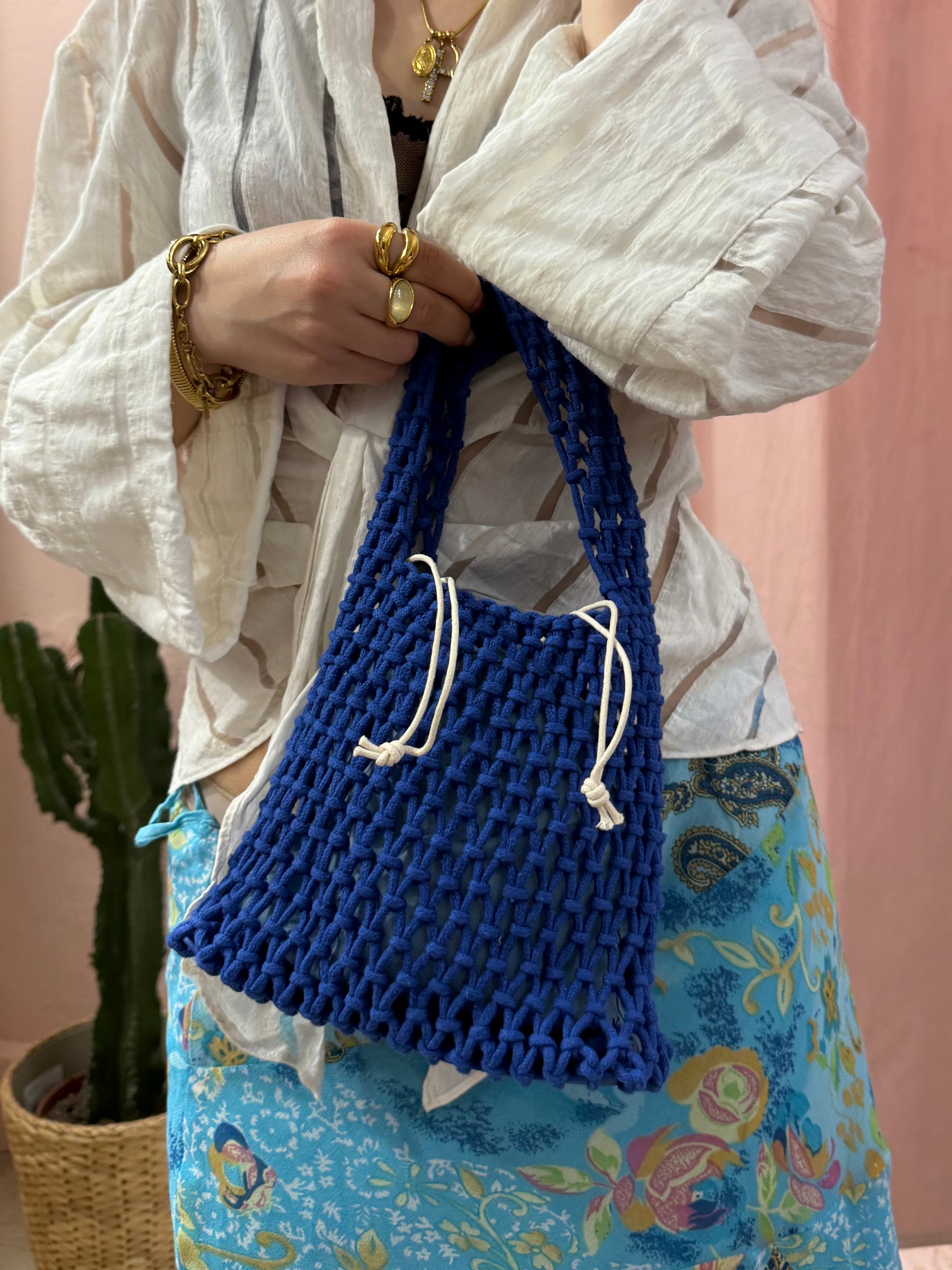 Borsa crochet blu