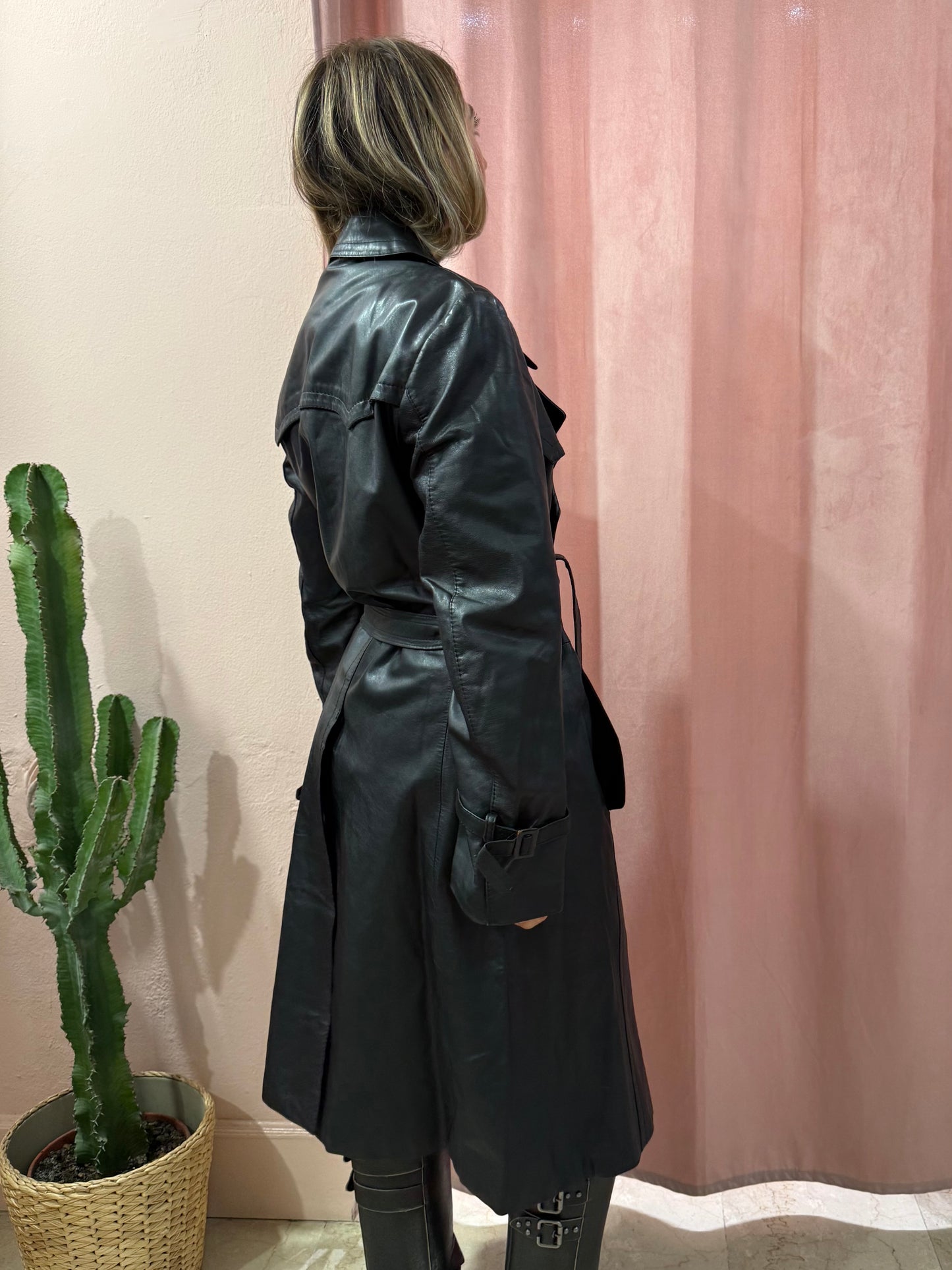 Trench lungo in vera pelle nero