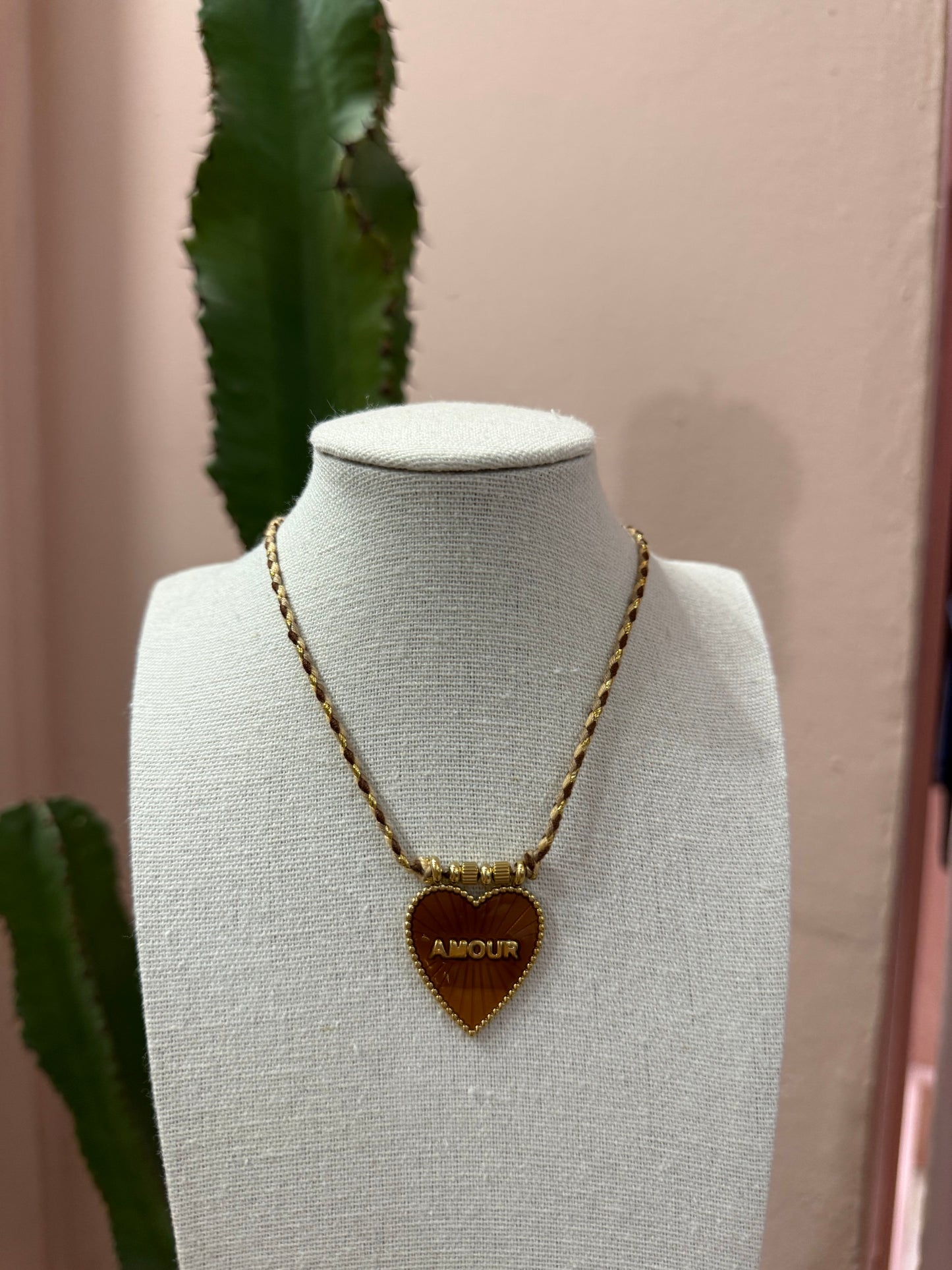 Collana “Amore”