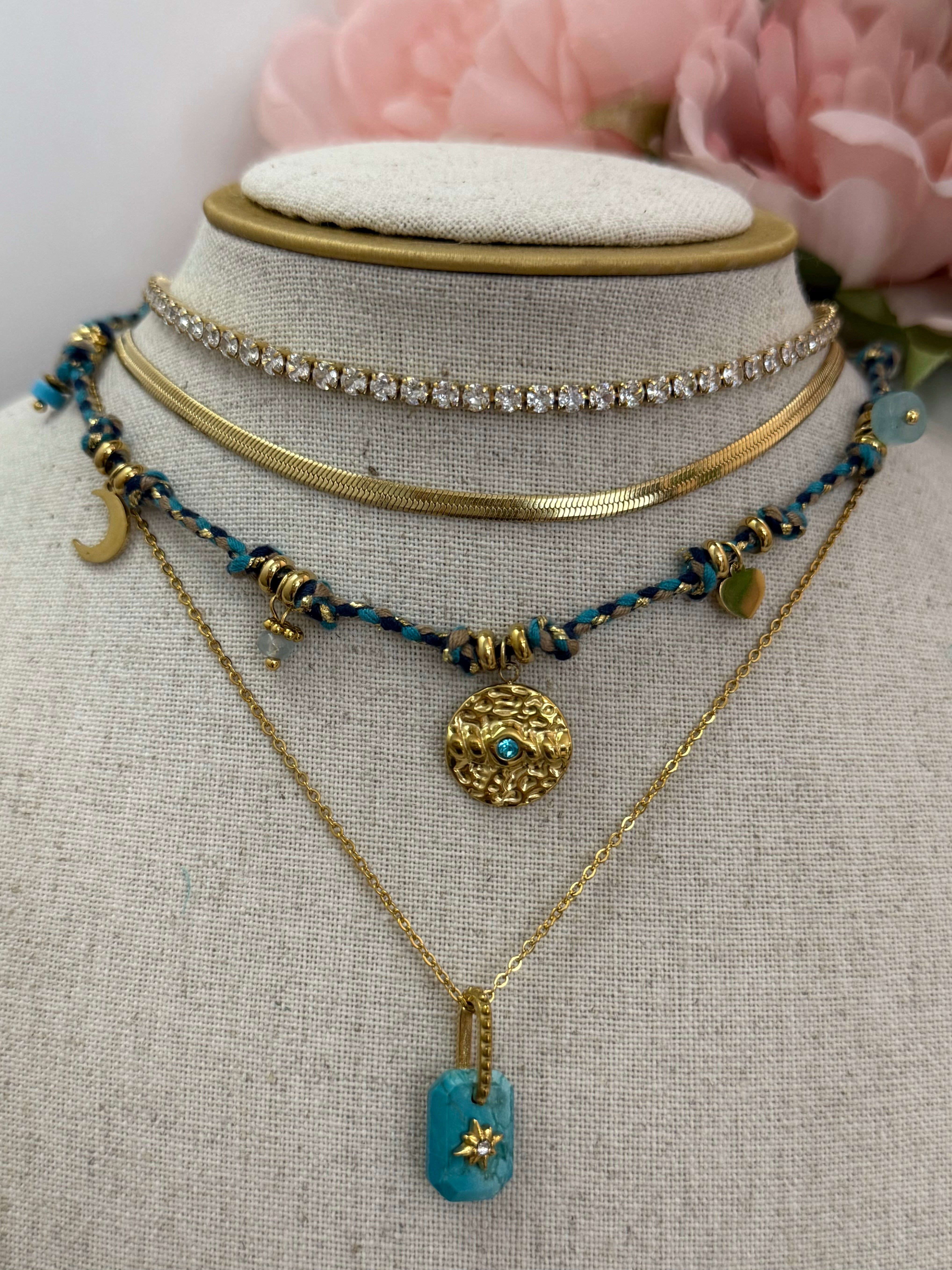 Collana in corda medaglione gold/blu