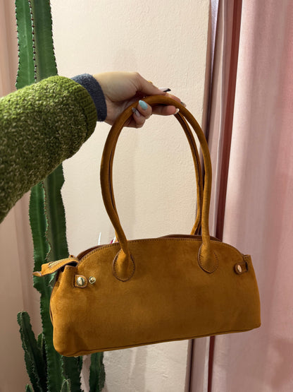 Borsa effetto camoscio