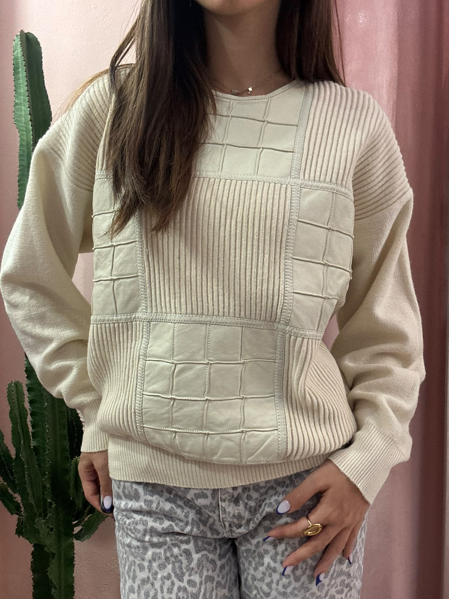 Maglione vintage panna con inserti in pelle