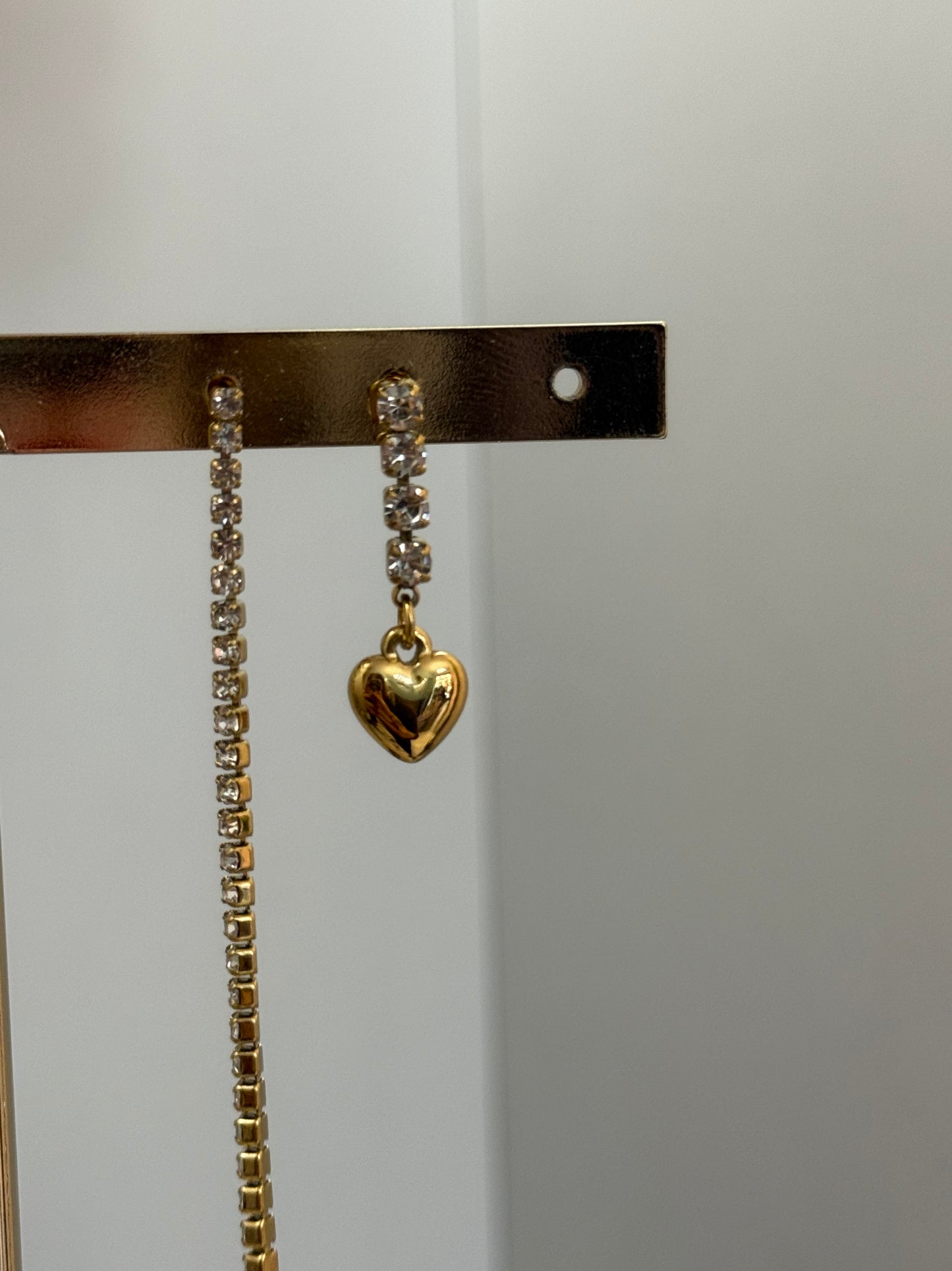 Orecchini pendenti con cuore