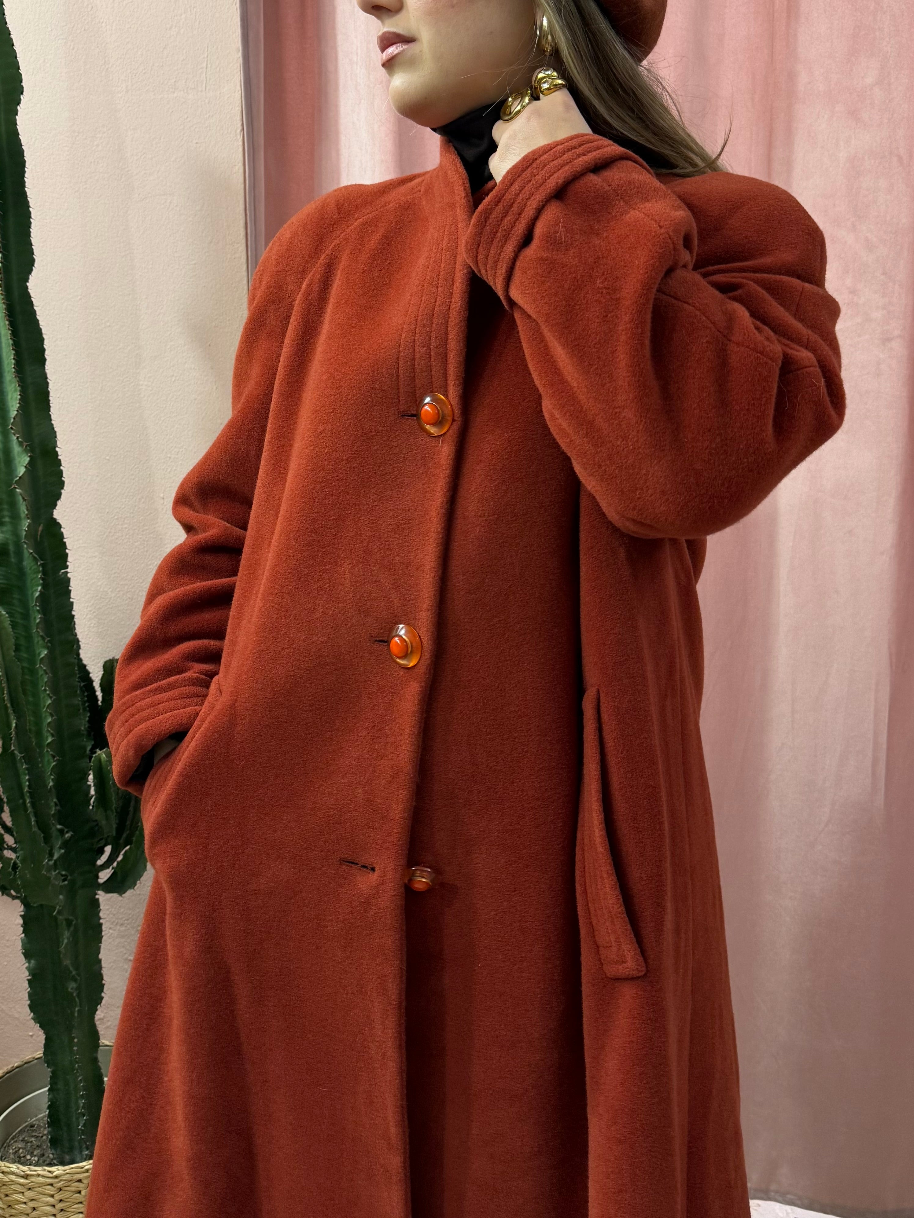 Cappotto vintage mattone in lana