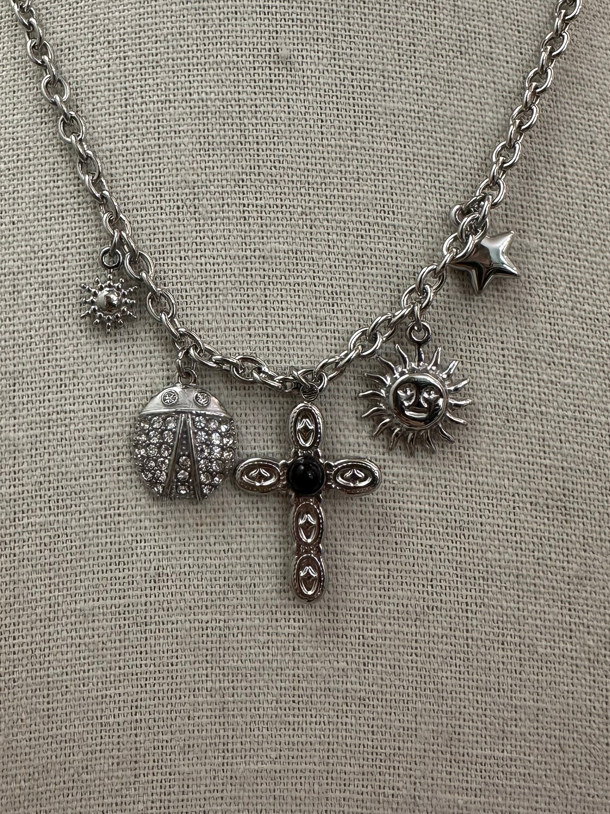 collana multicharm croce