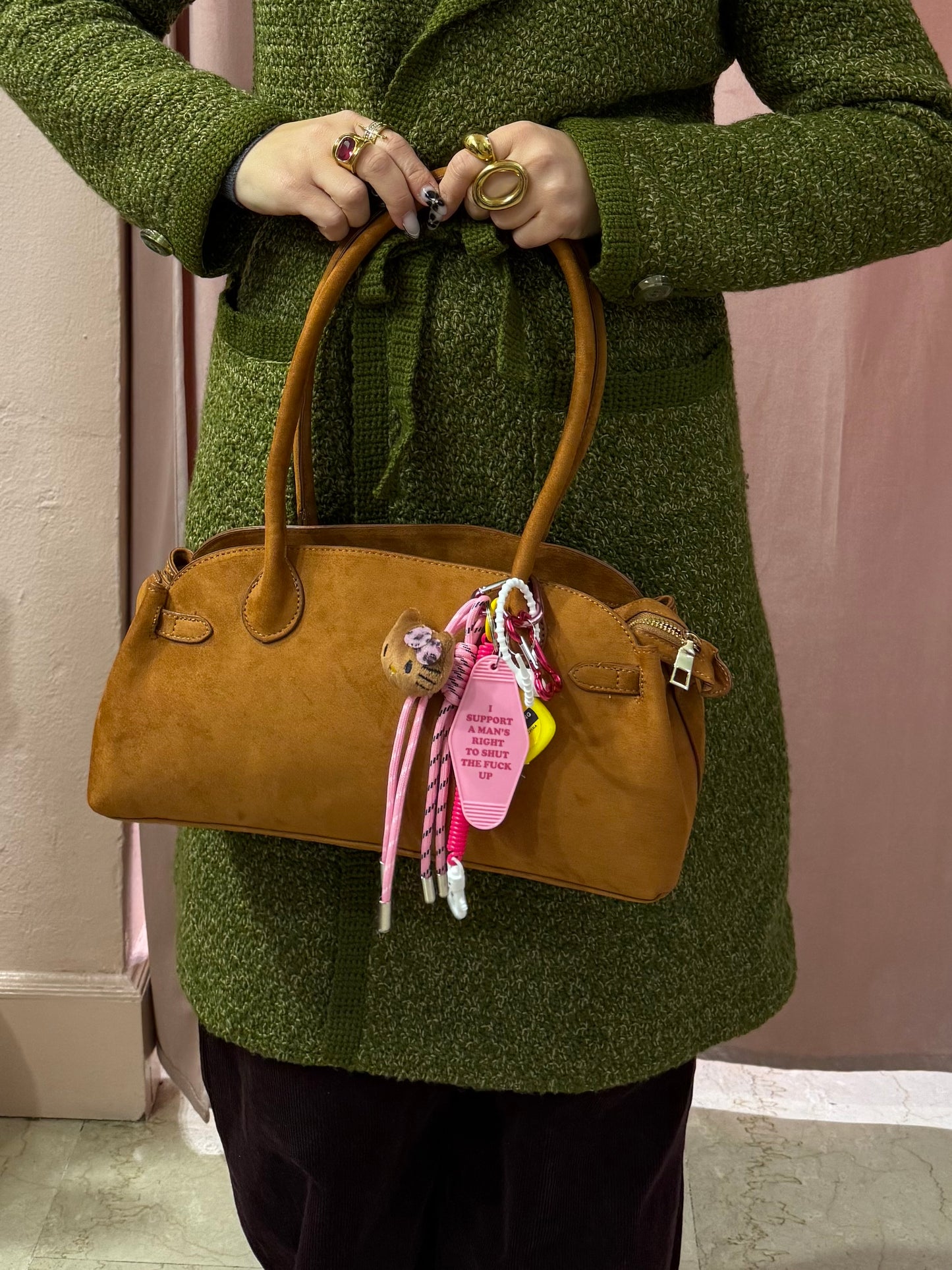 Borsa effetto camoscio