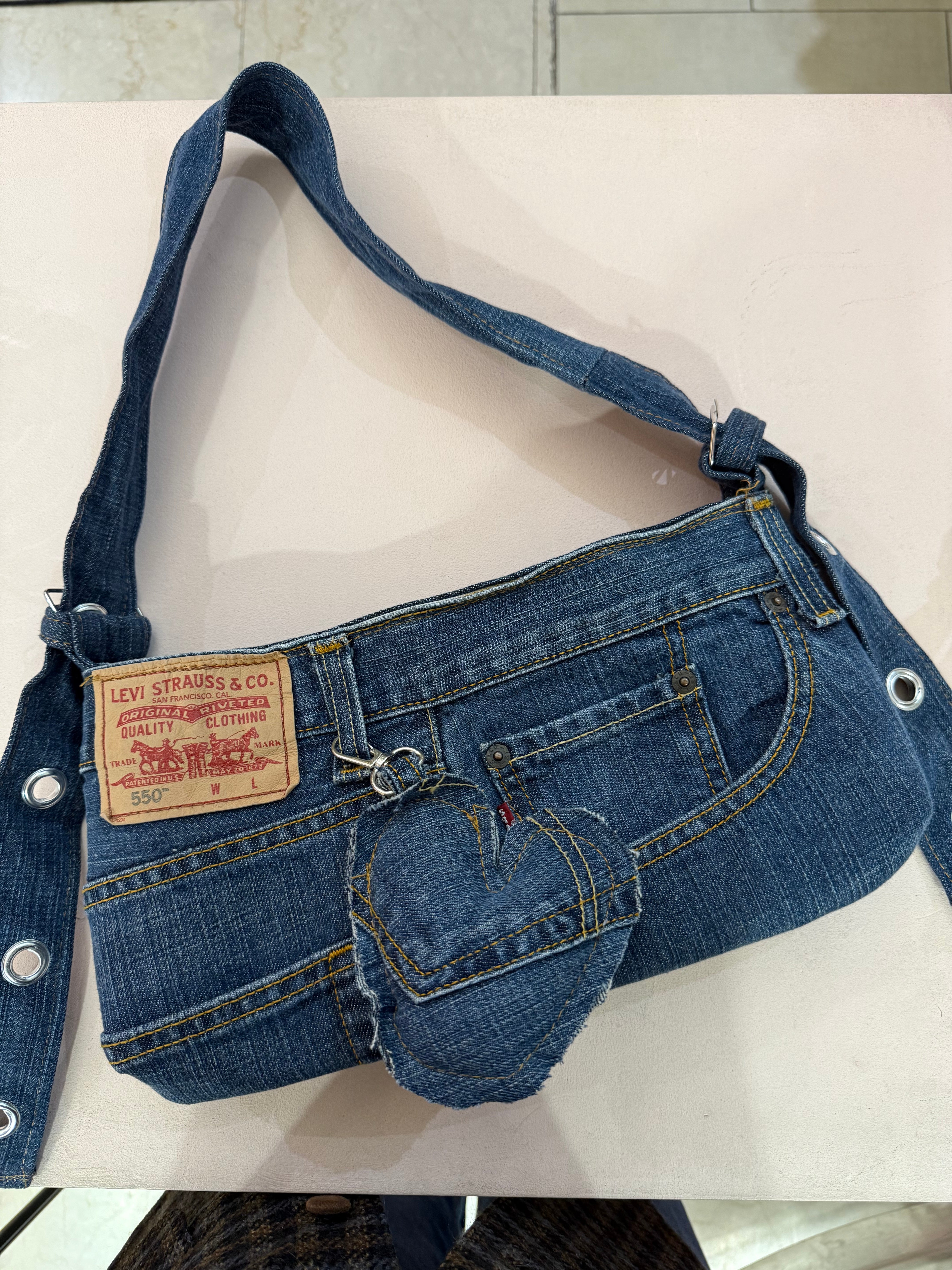Borsa baguette Levis upcycling