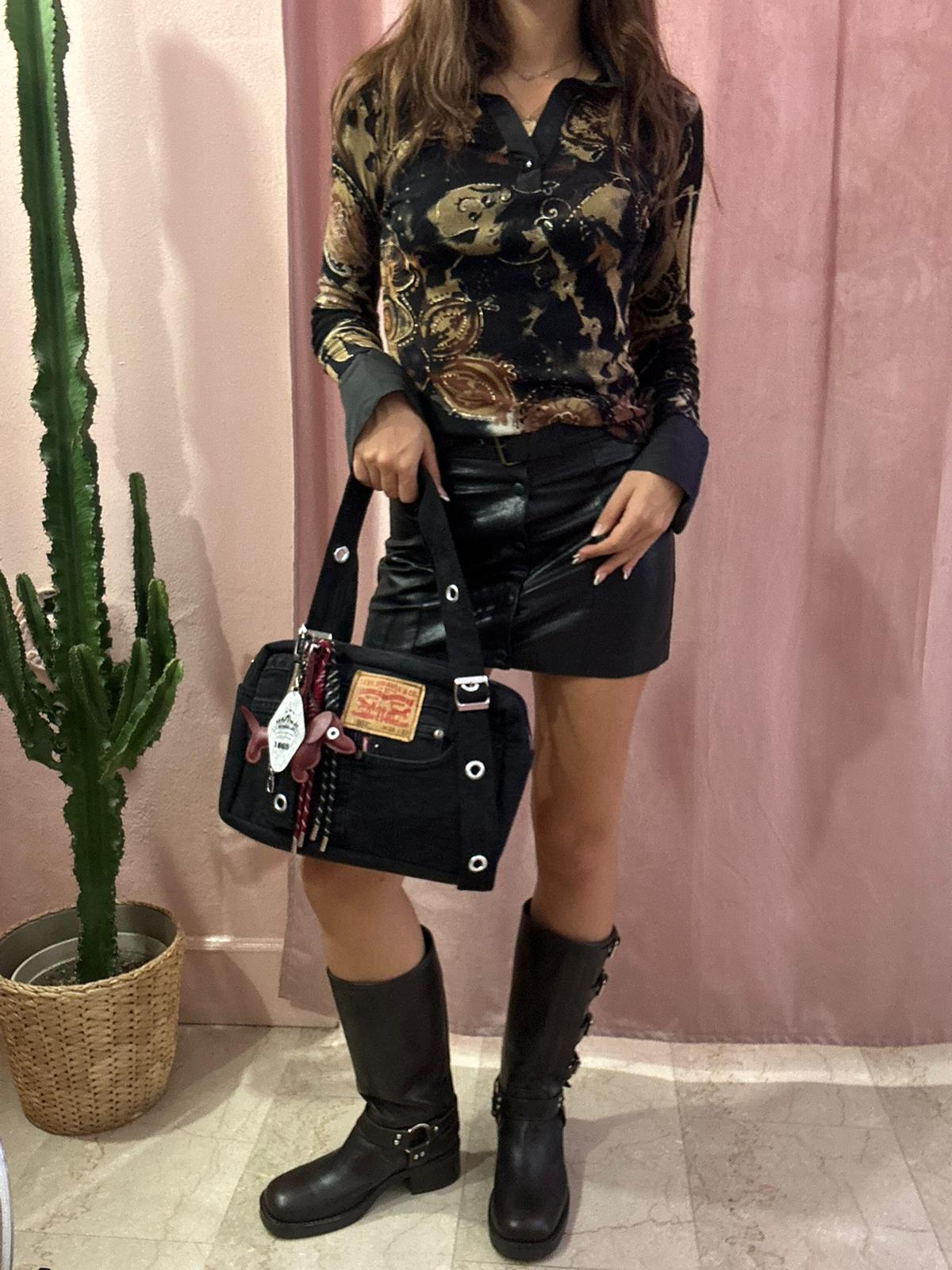 Borsa Levis upcycling nera