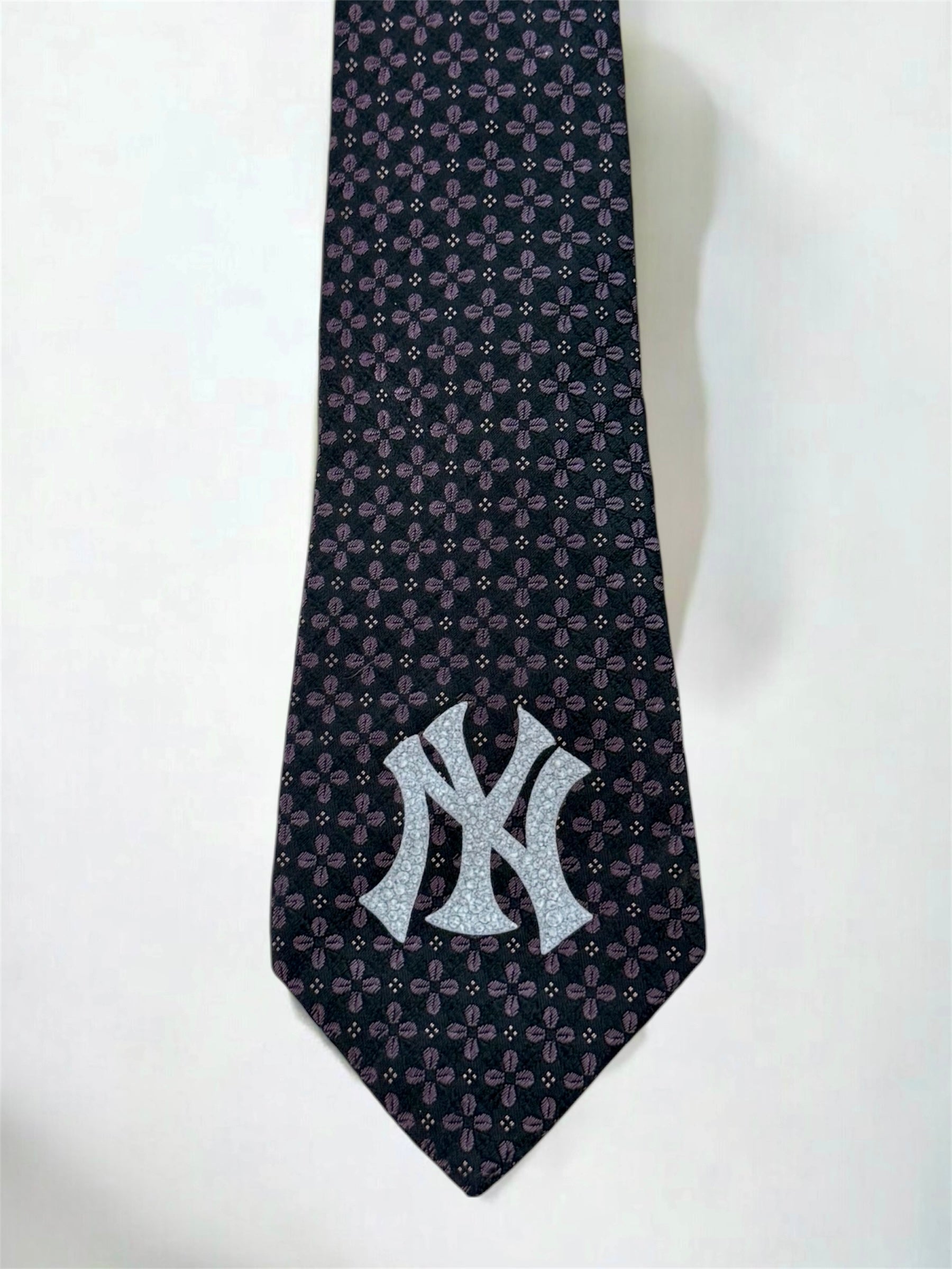 Cravatta New Yankees logo strass 3D