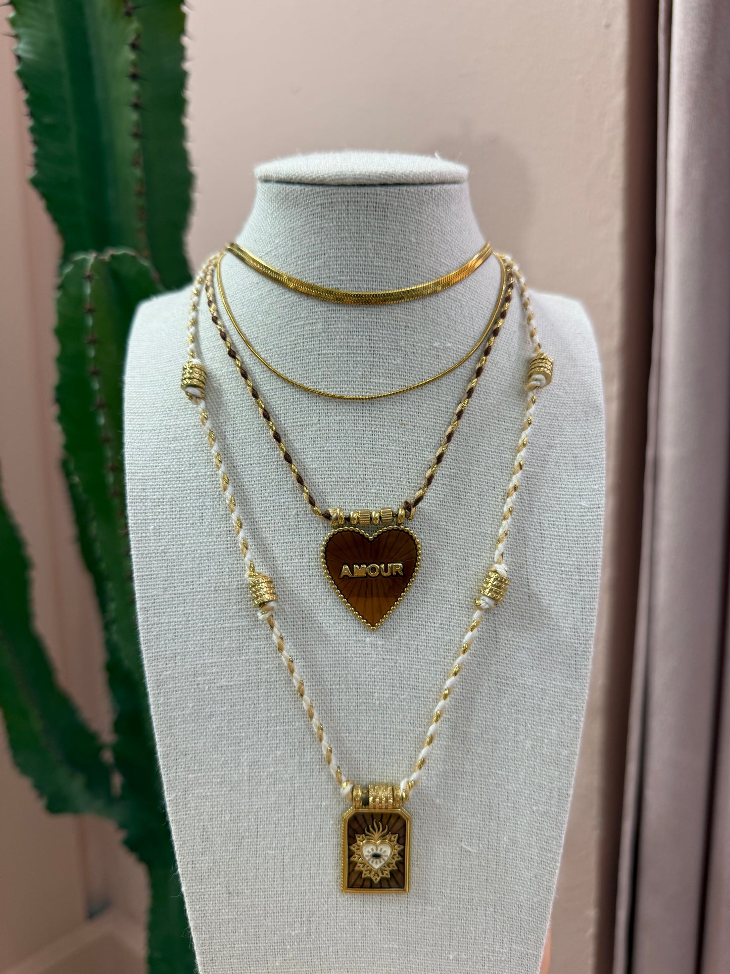 Collana “Amore”