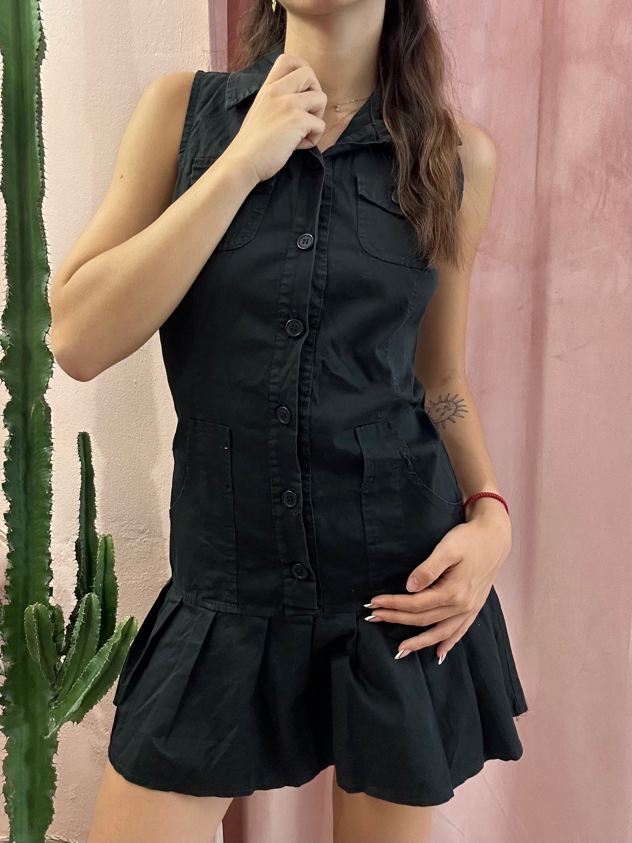 Vestito nero 00s con pieghe