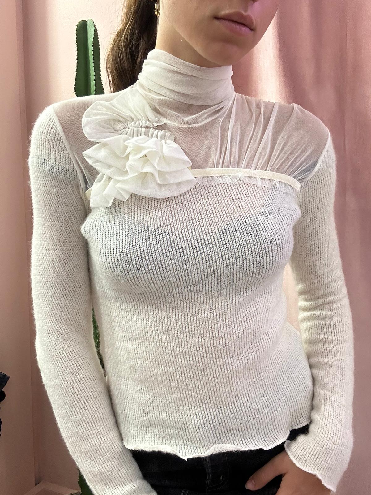 Top bianco 00s con dettaglio in mesh
