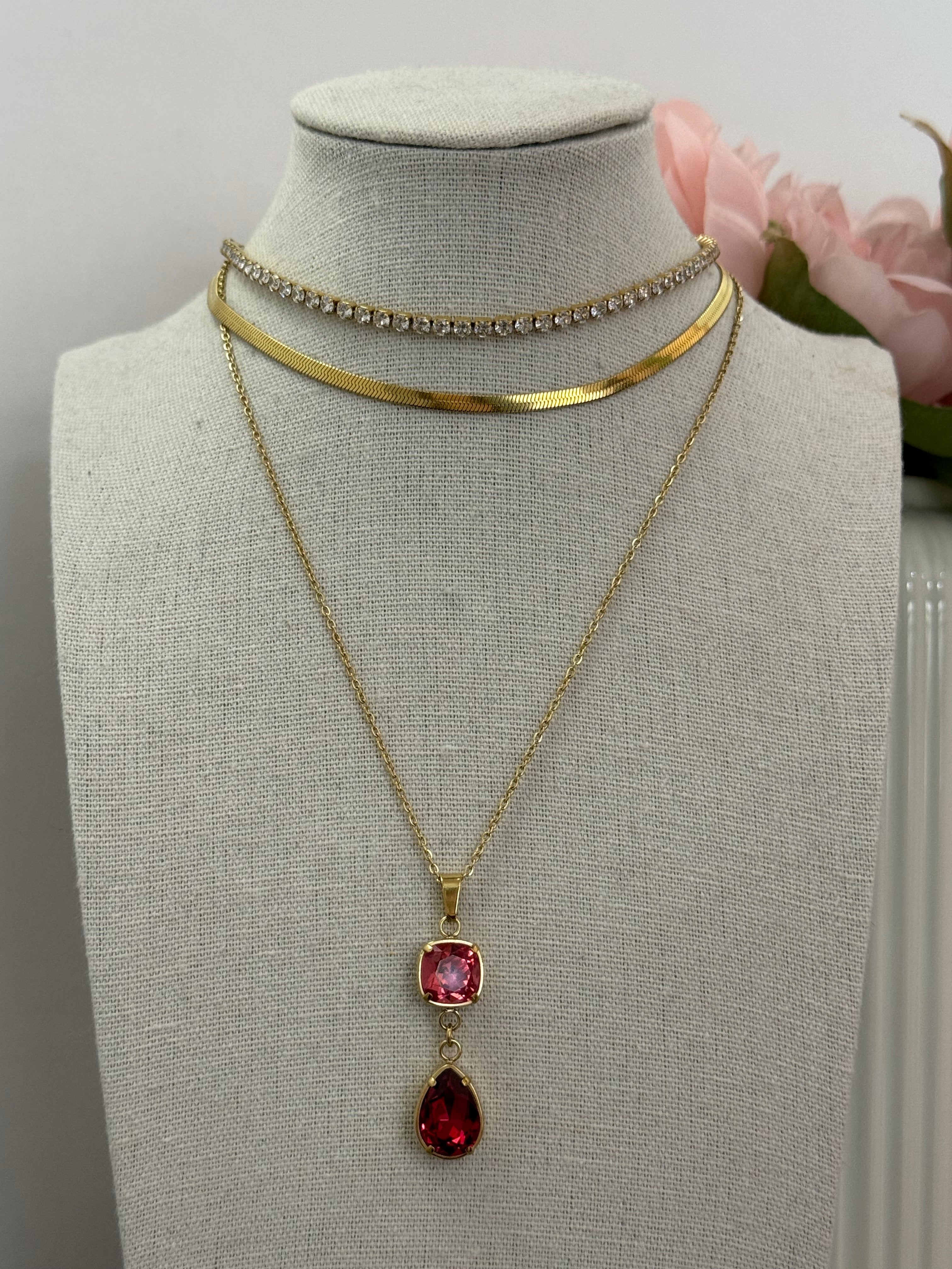 Collana doppio ciondolo gemma rossa e fucsia