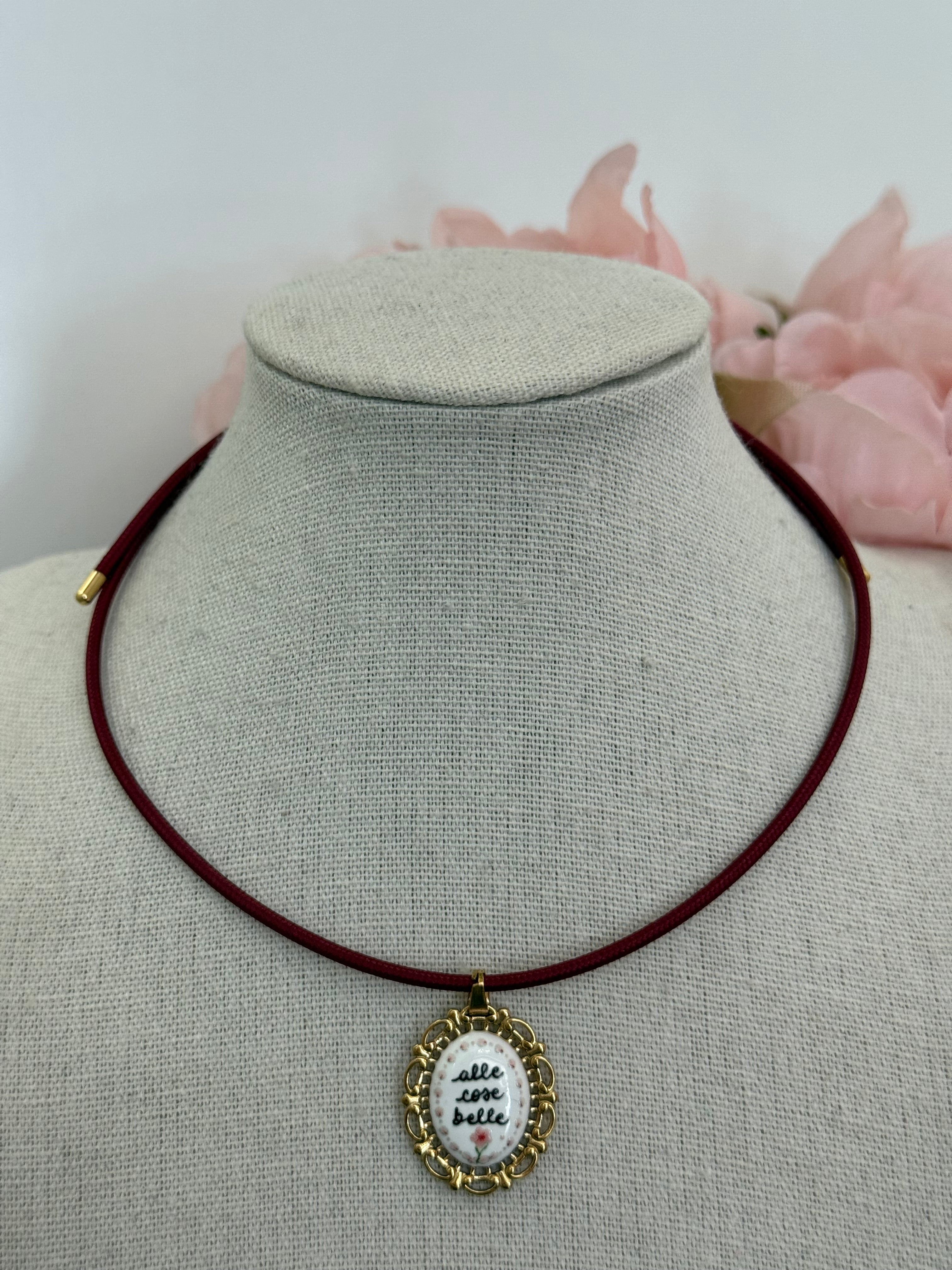 Collana magnetica con charm | più colori