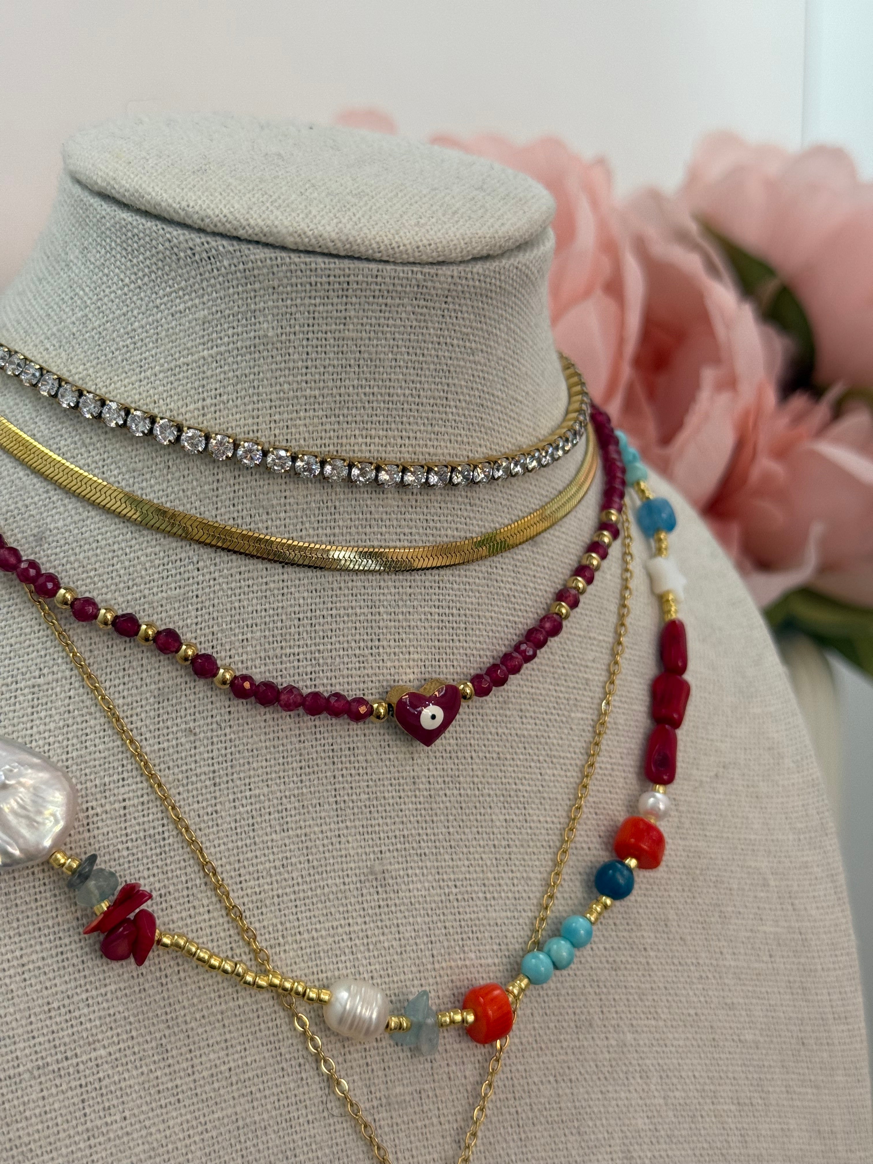 Collana bordeaux cuore di fatima