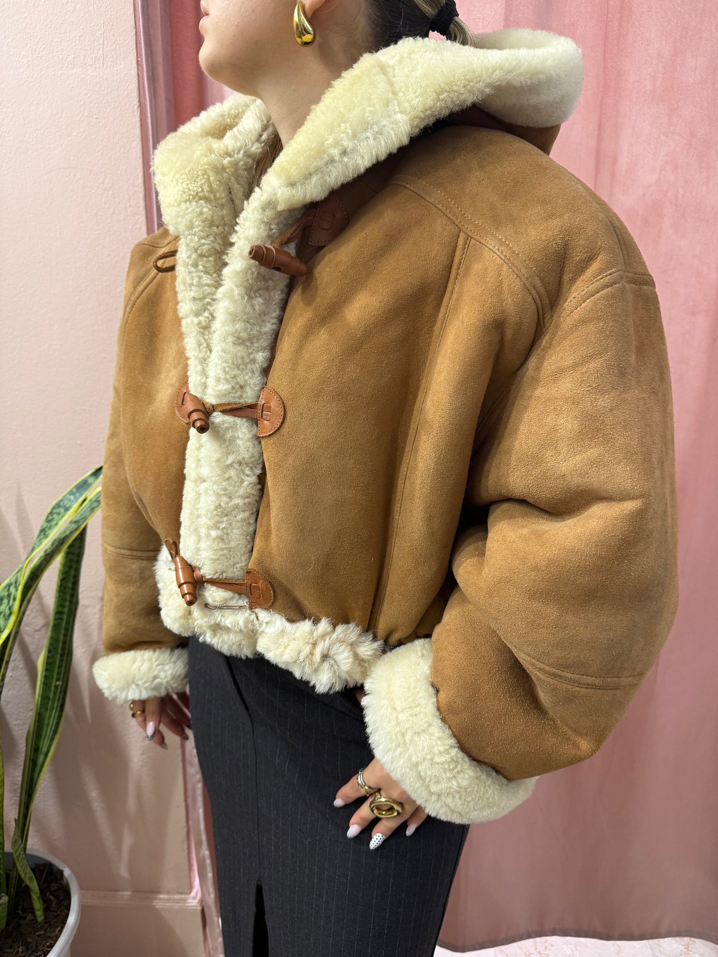 Montone vintage crop con cappuccio