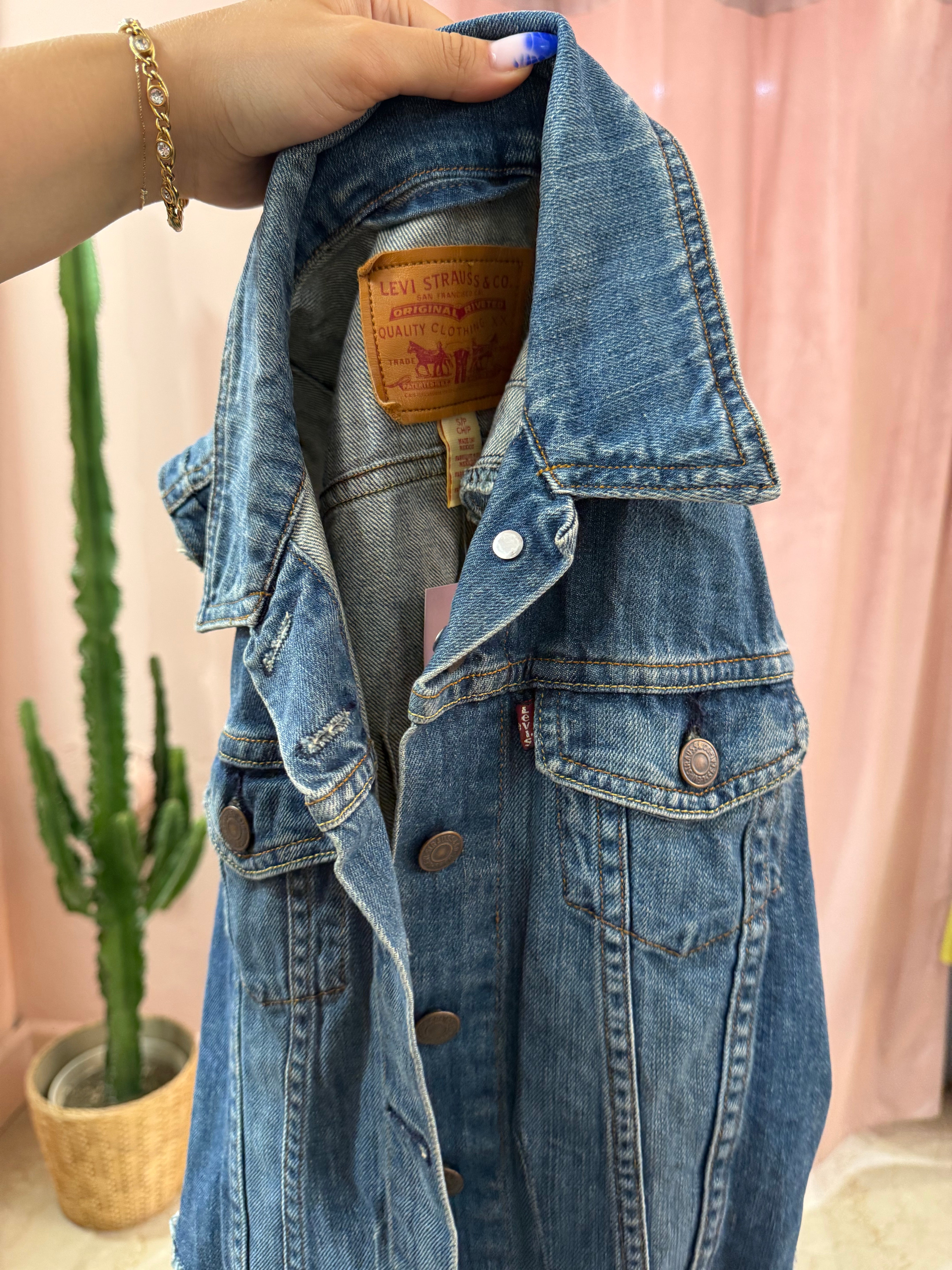 Gilet smanicato Levis