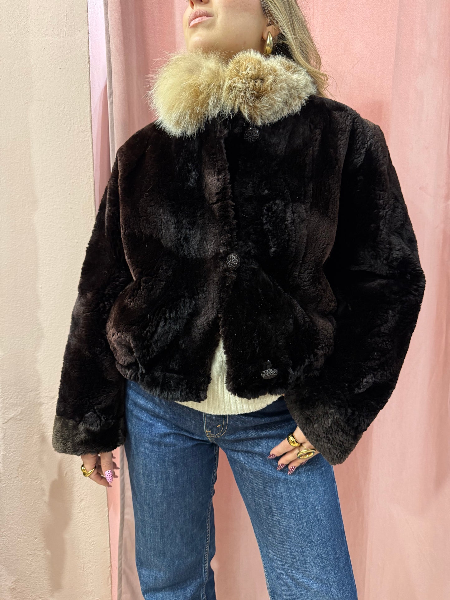 Pelliccia in castoro con collo in volpe