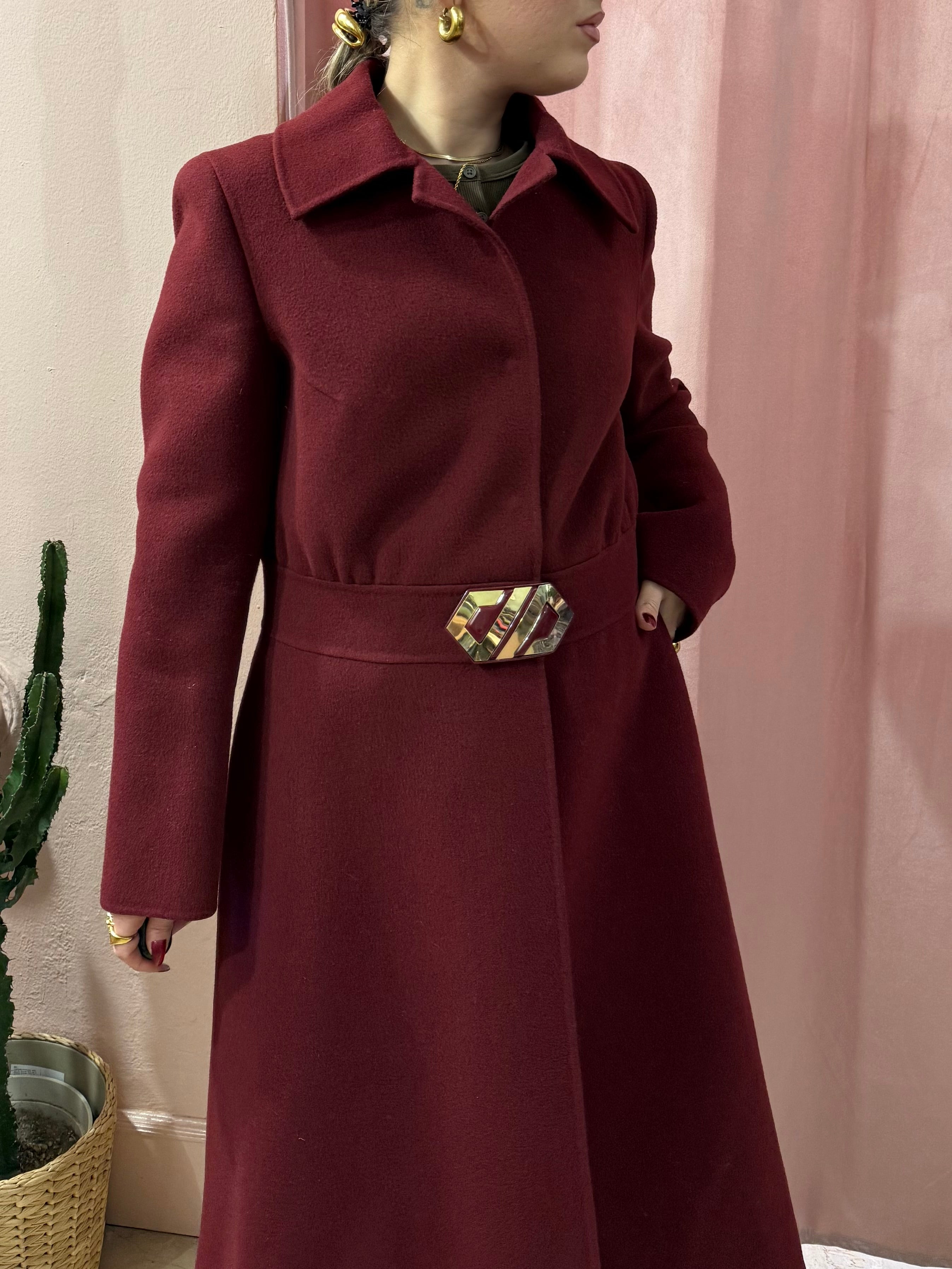 Cappotto bordeaux in lana tessuto Agnona