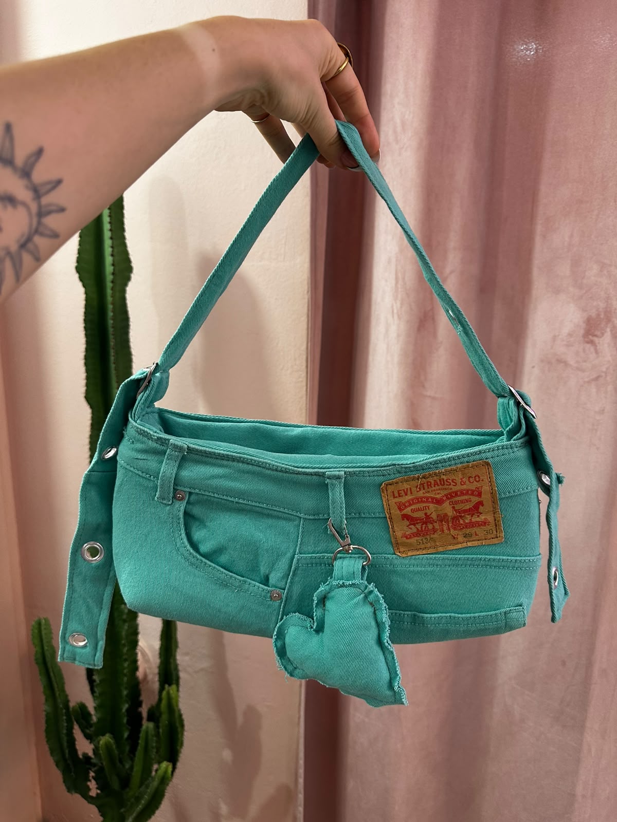 Borsa Levis baguette upcycling tiffany