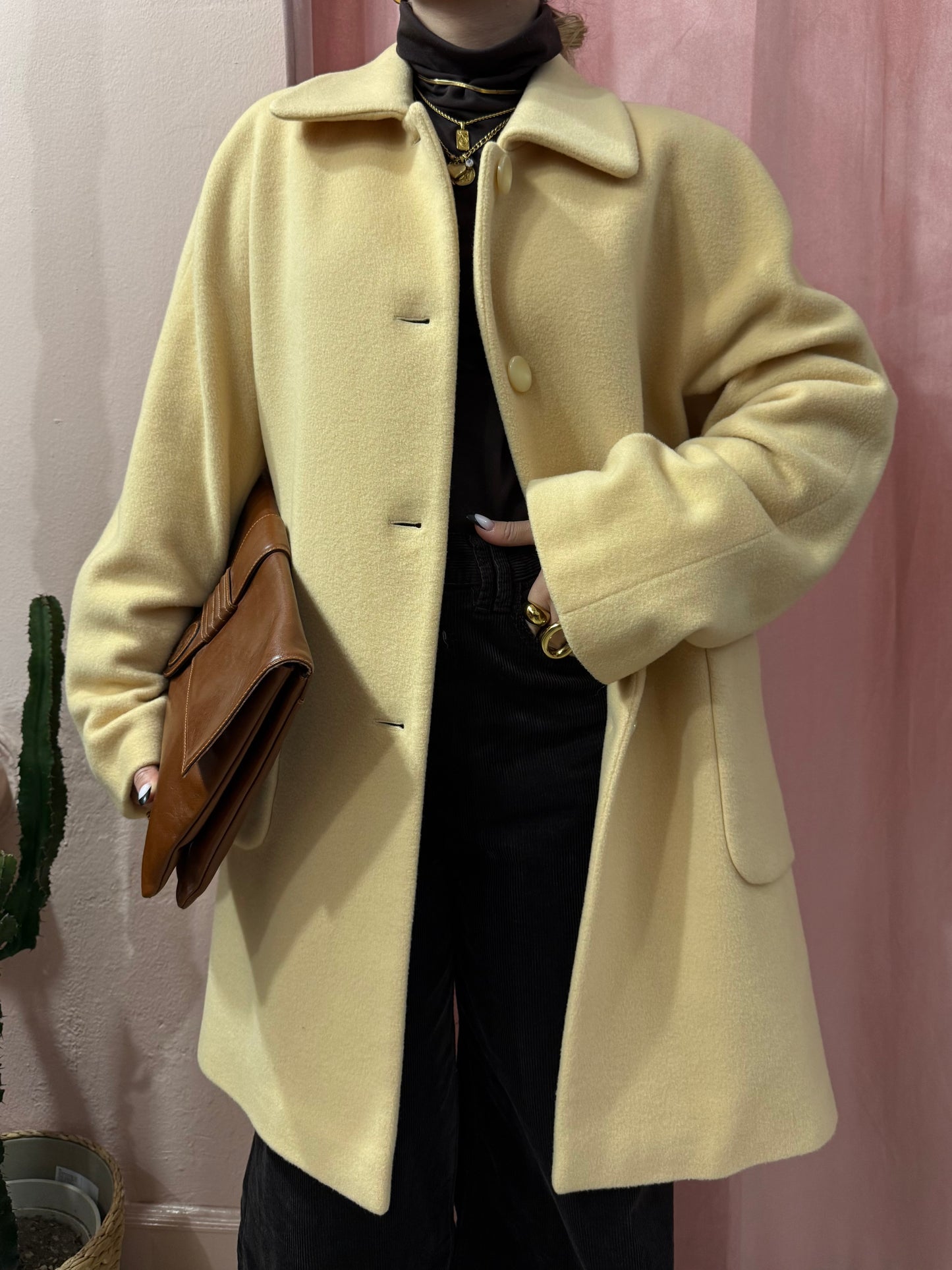 Cappotto vintage in lana crema