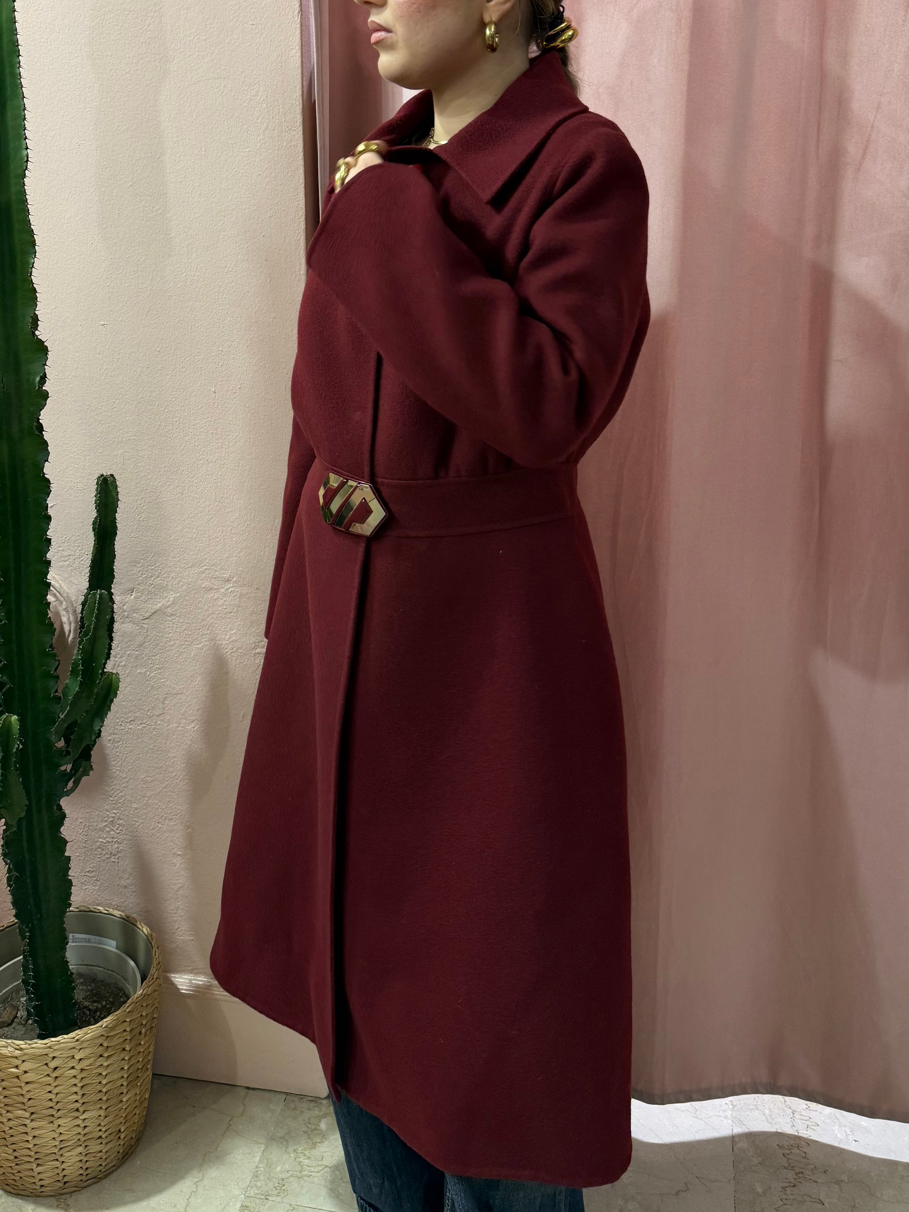 Cappotto bordeaux in lana tessuto Agnona