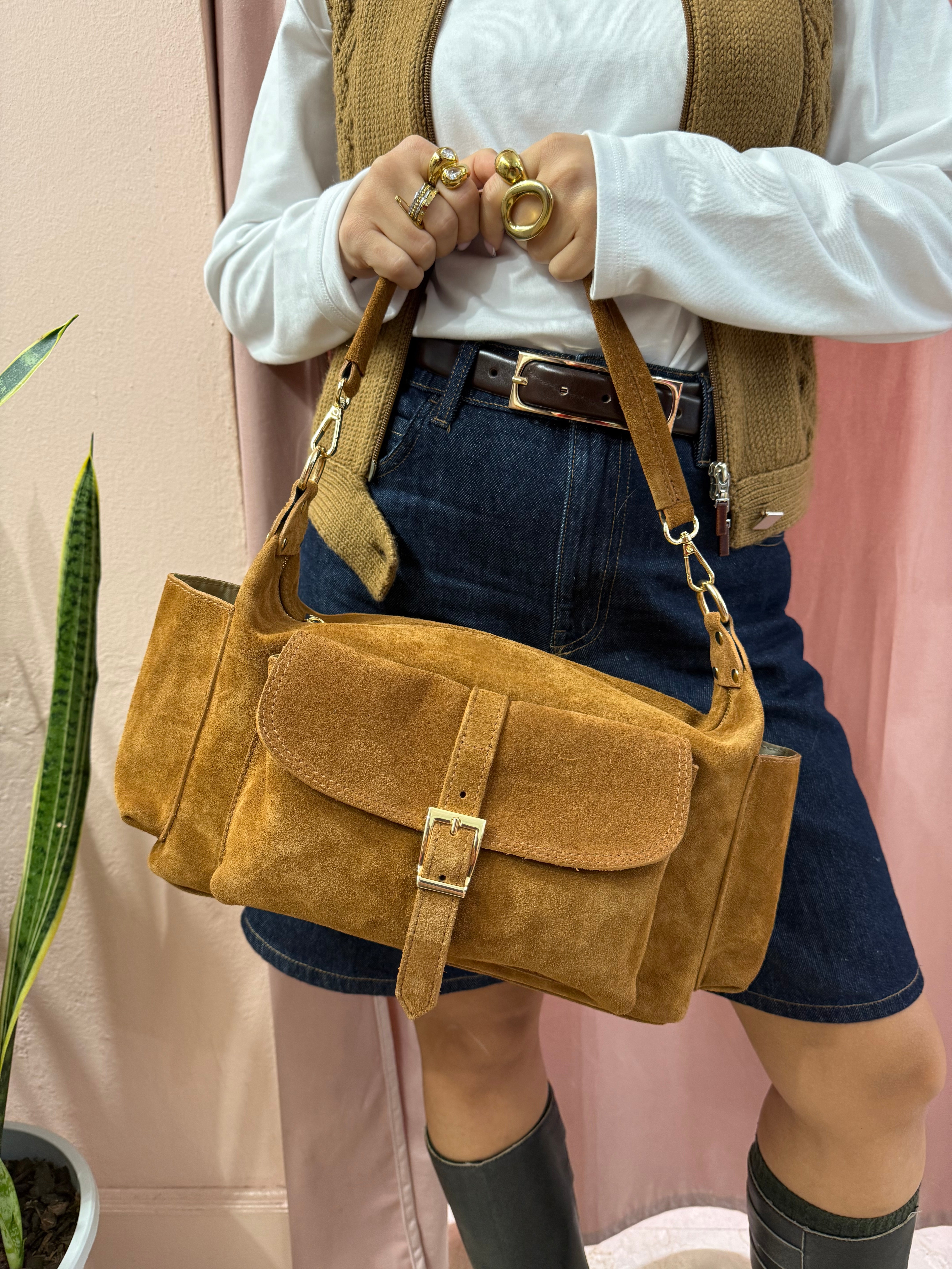 Borsa in vera pelle scamosciata