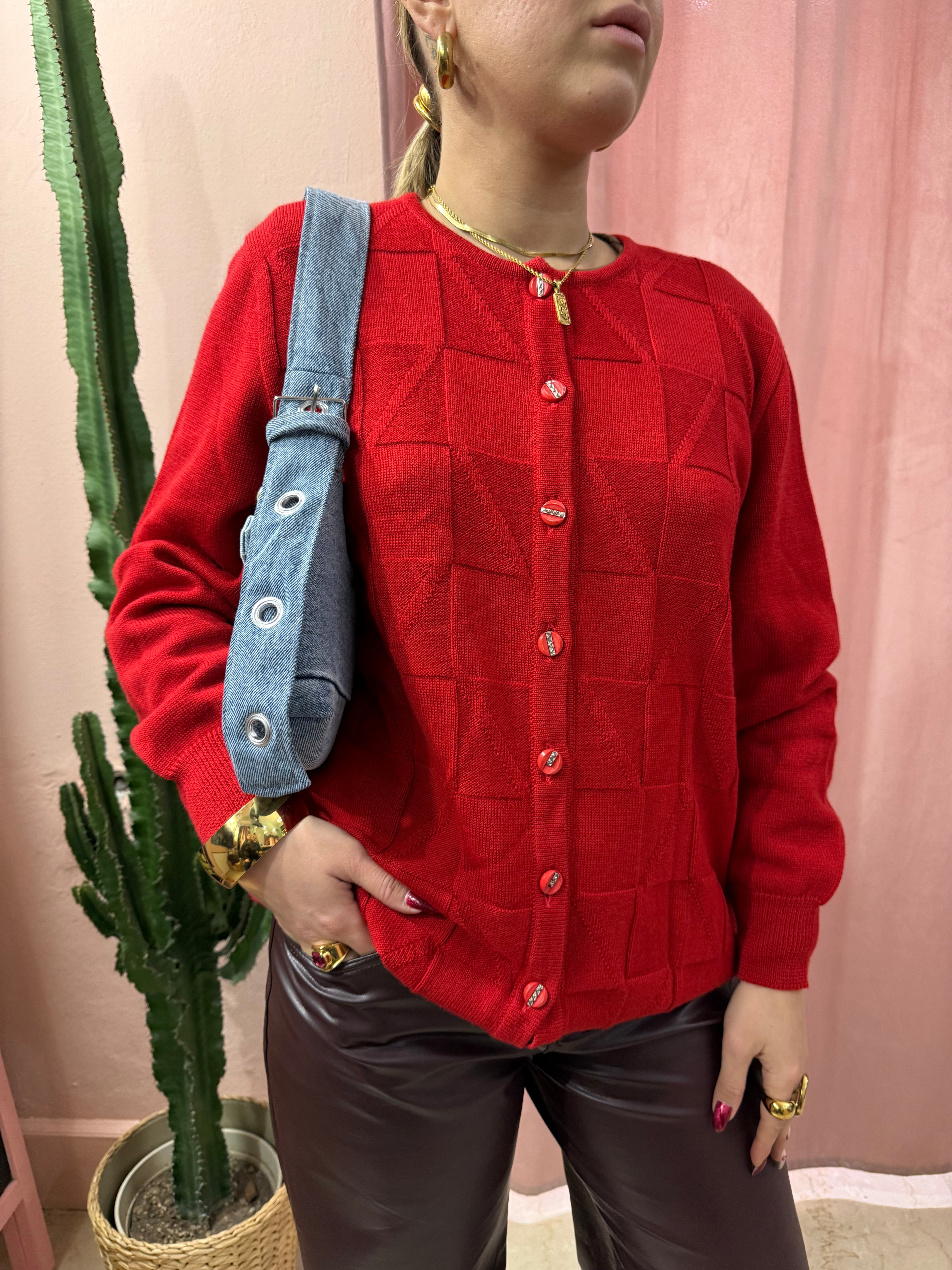 Maglione in lana vergine rosso