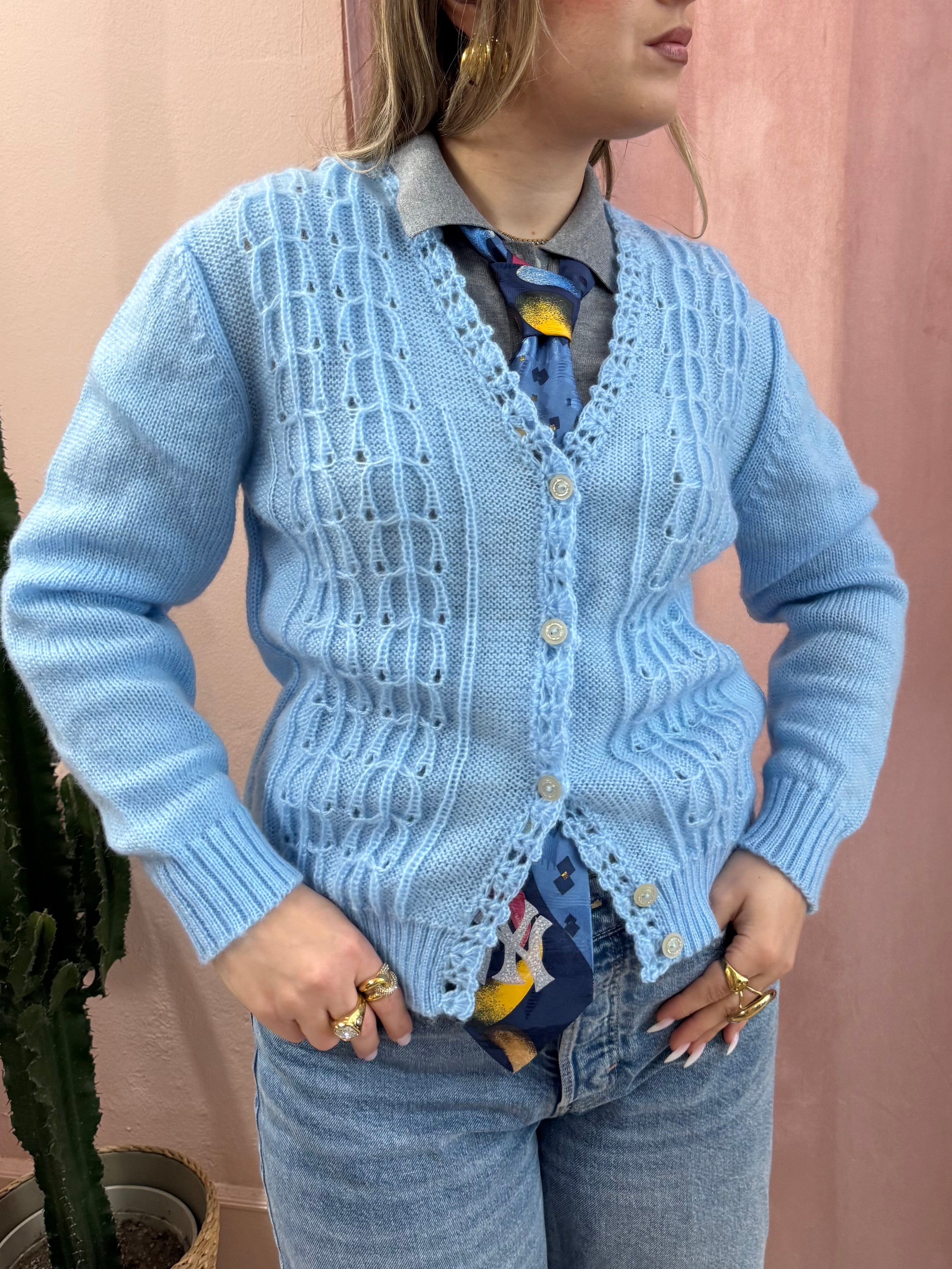 cardigan azzurro baby