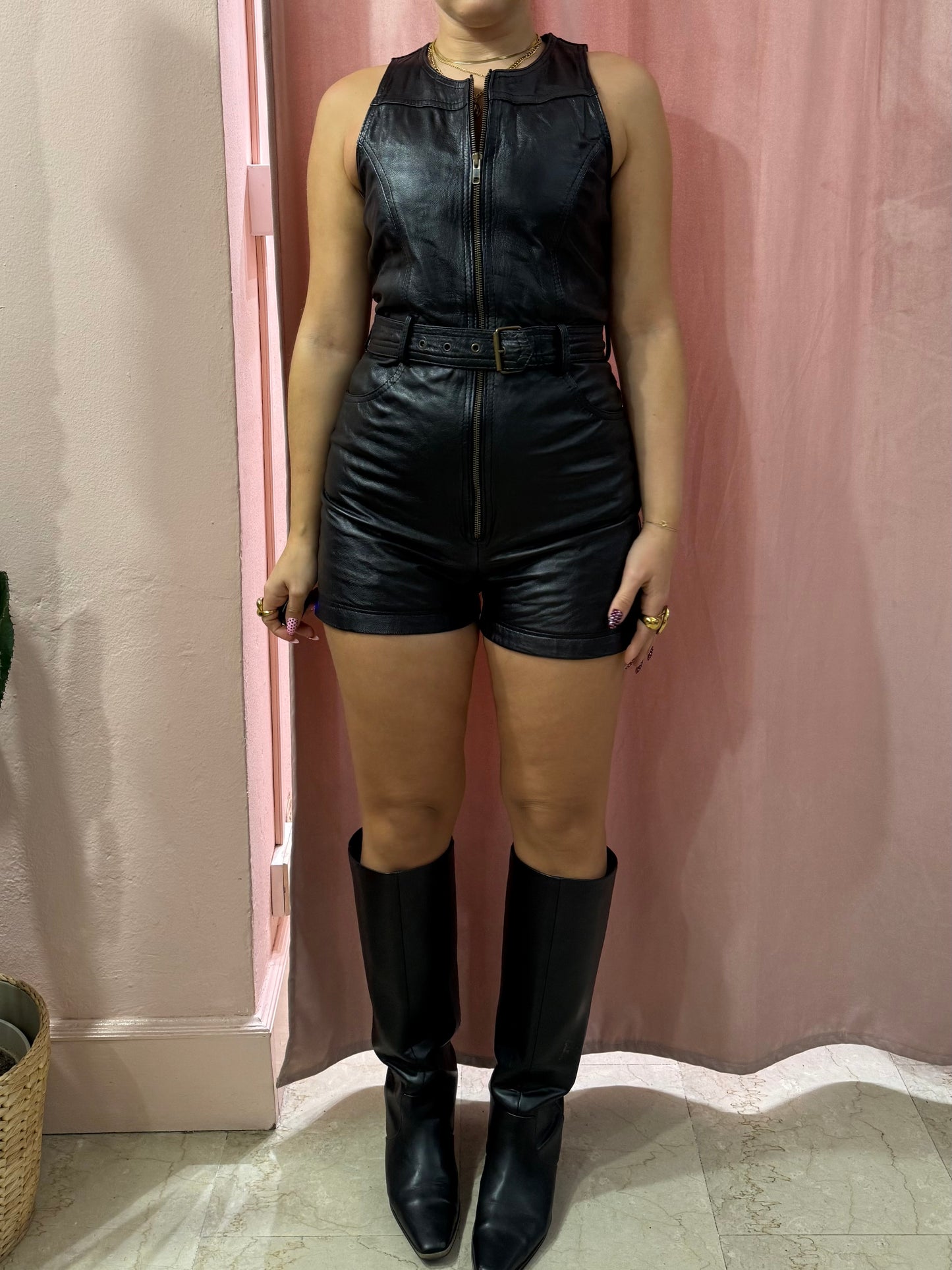 Tuta vintage in vera pelle nera