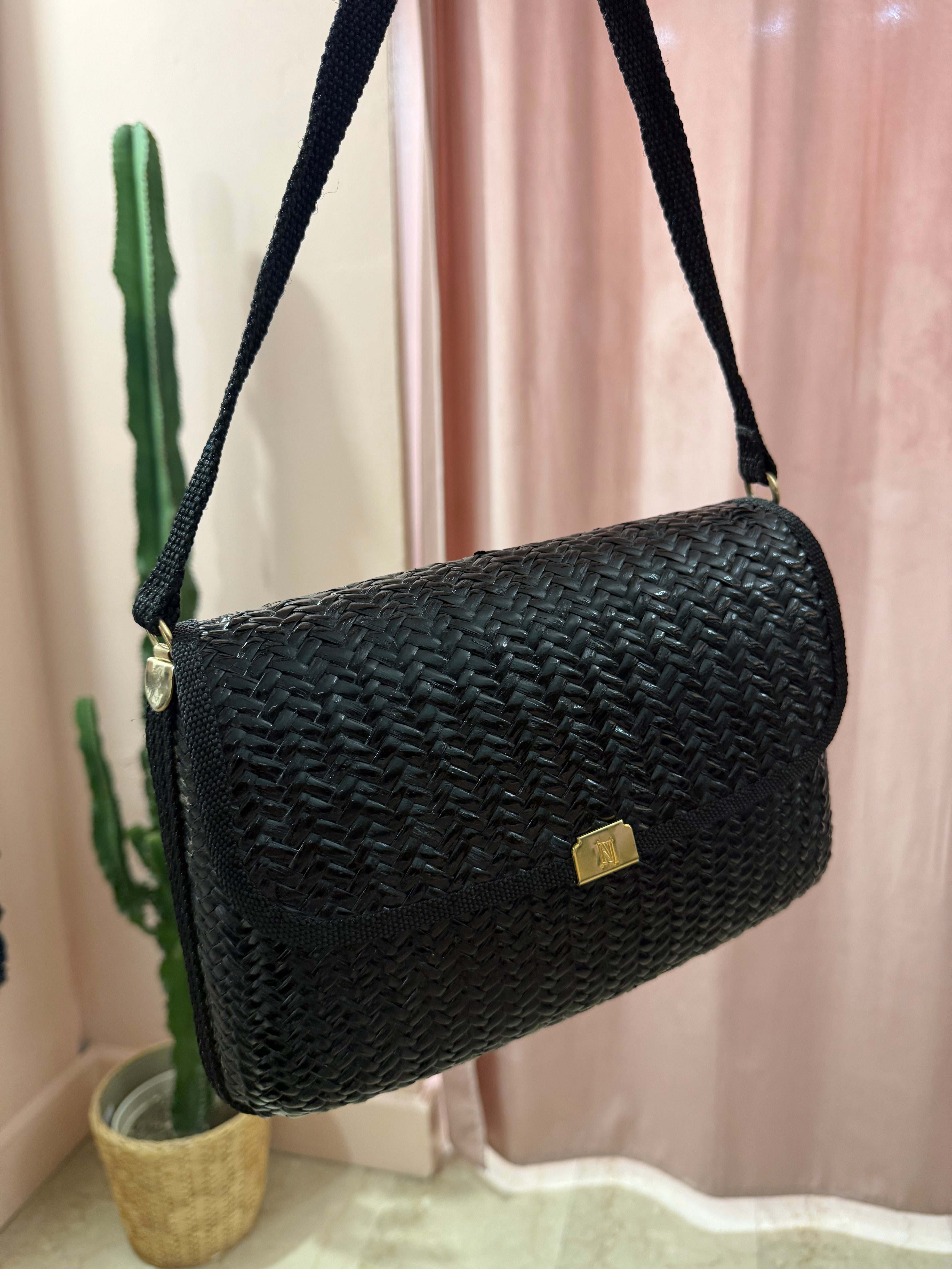 Borsa a tracolla in paglia nera