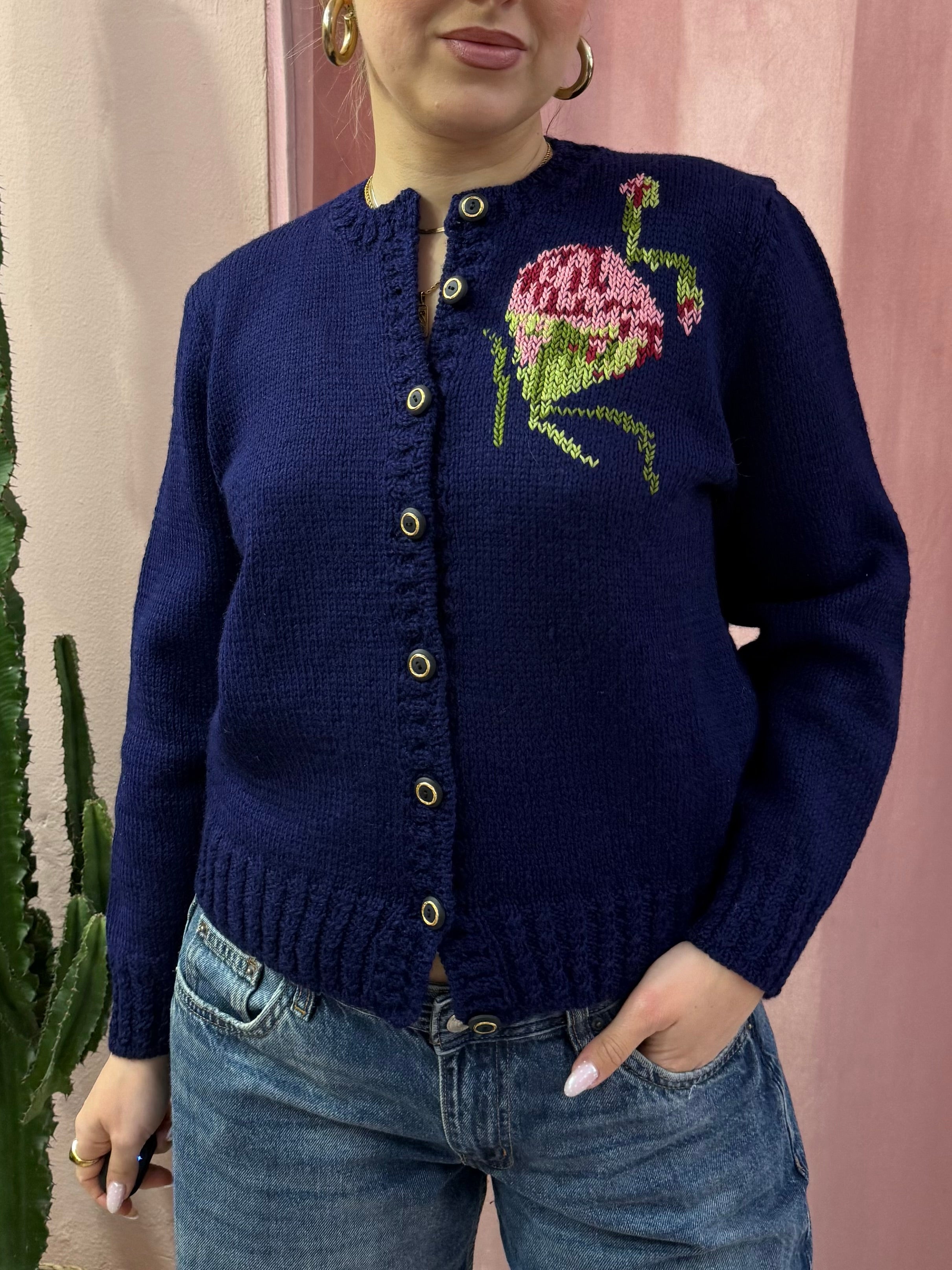 Maglione vintage blu ricamato
