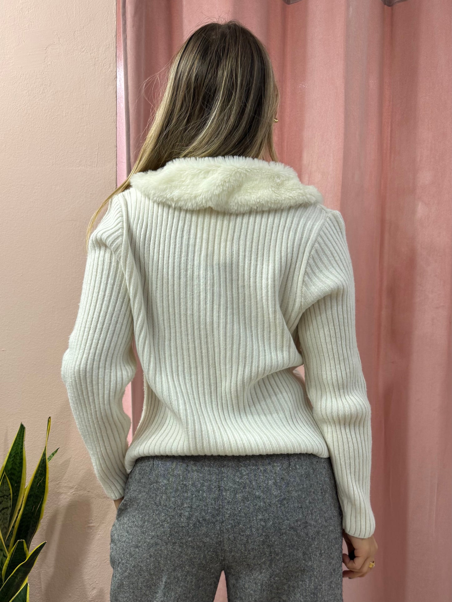 Cardigan 2000 bianco con dettaglio collo