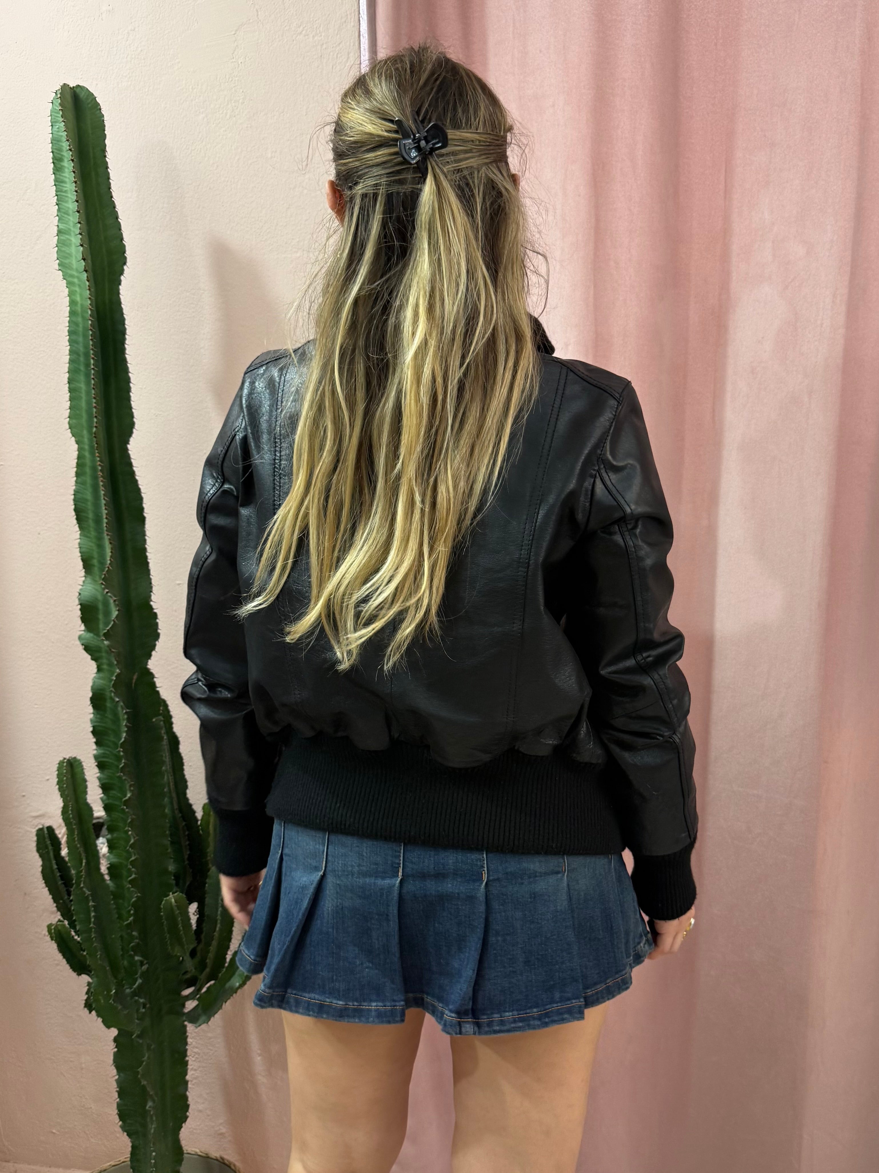 Bomber in pelle nero strutturato