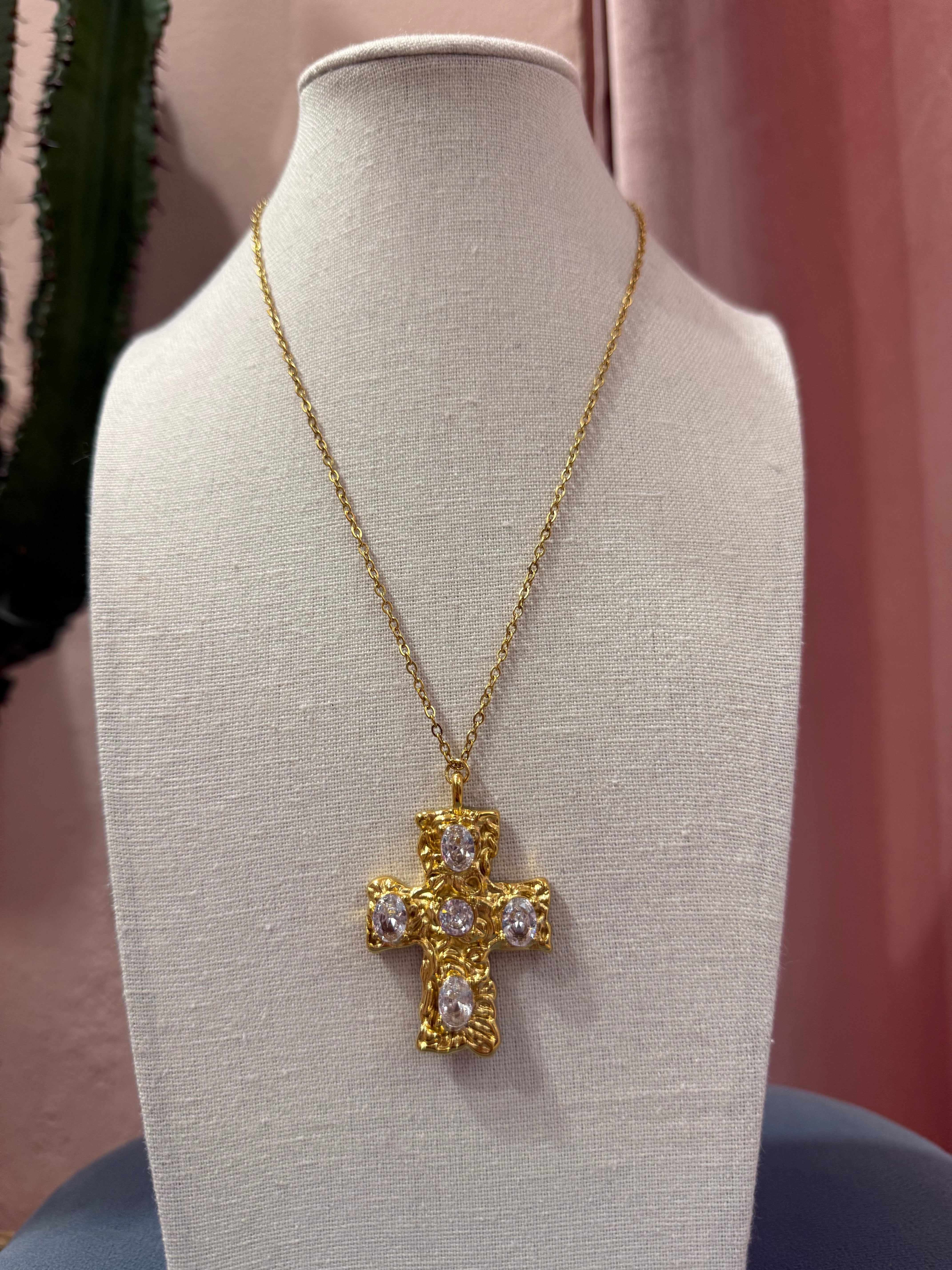 Collana con croce sfaccettata gold/silver