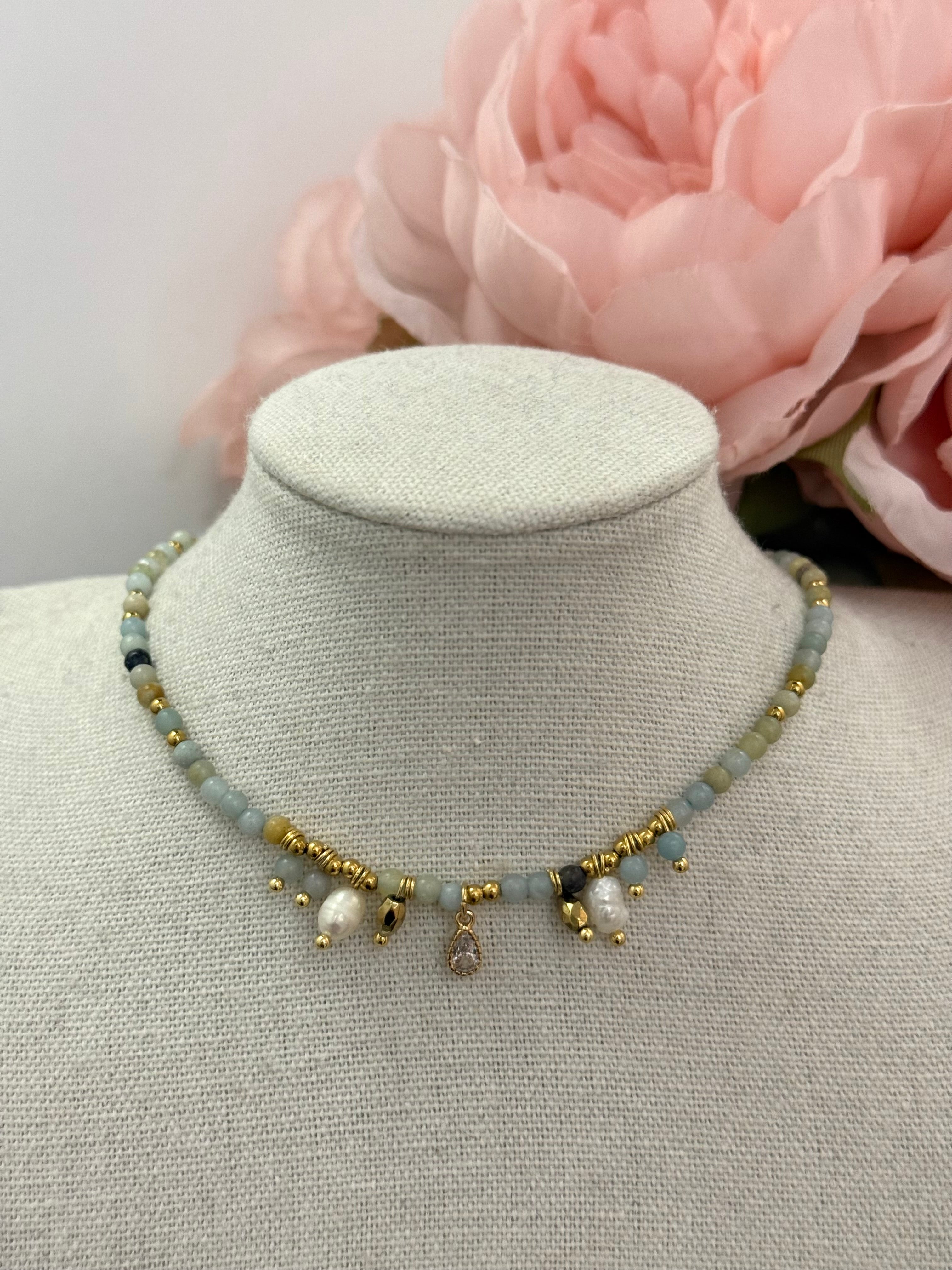 Collana girocollo pietre sfaccettate