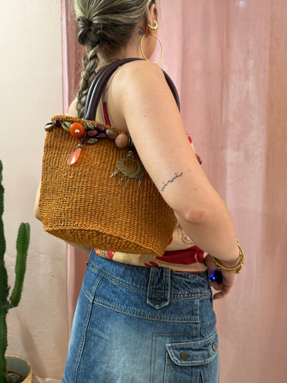Borsa vintage arancio con ciondoli