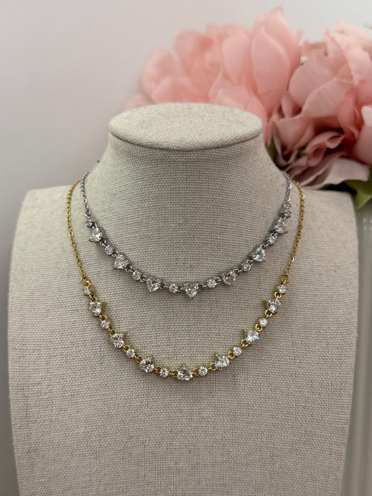 Collana girocollo cuori zirconati